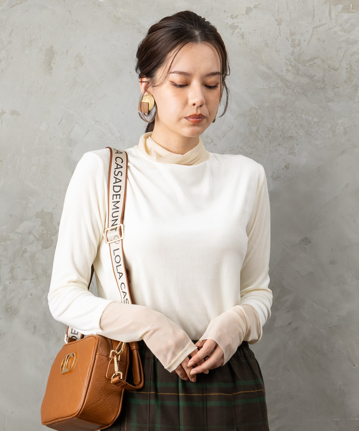 レディース ベロア素材 チュール トップス|JETSET SOLO PLUS(ジェットセットソロプラス) 公式通販|レディース ファッション きれいめカジュアル