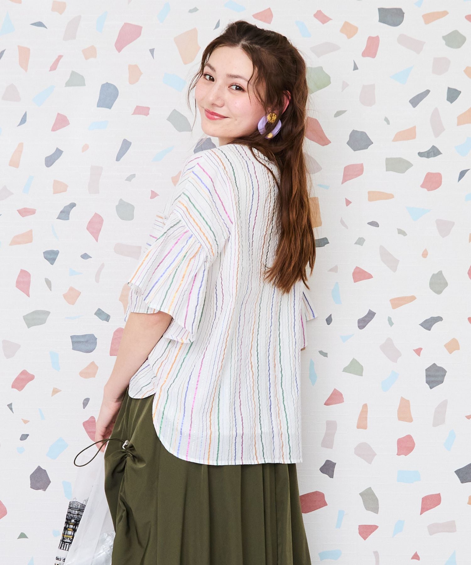 【INDUS luxury for JETSET SOLO PLUS】マルチルレックスストライプブラウス