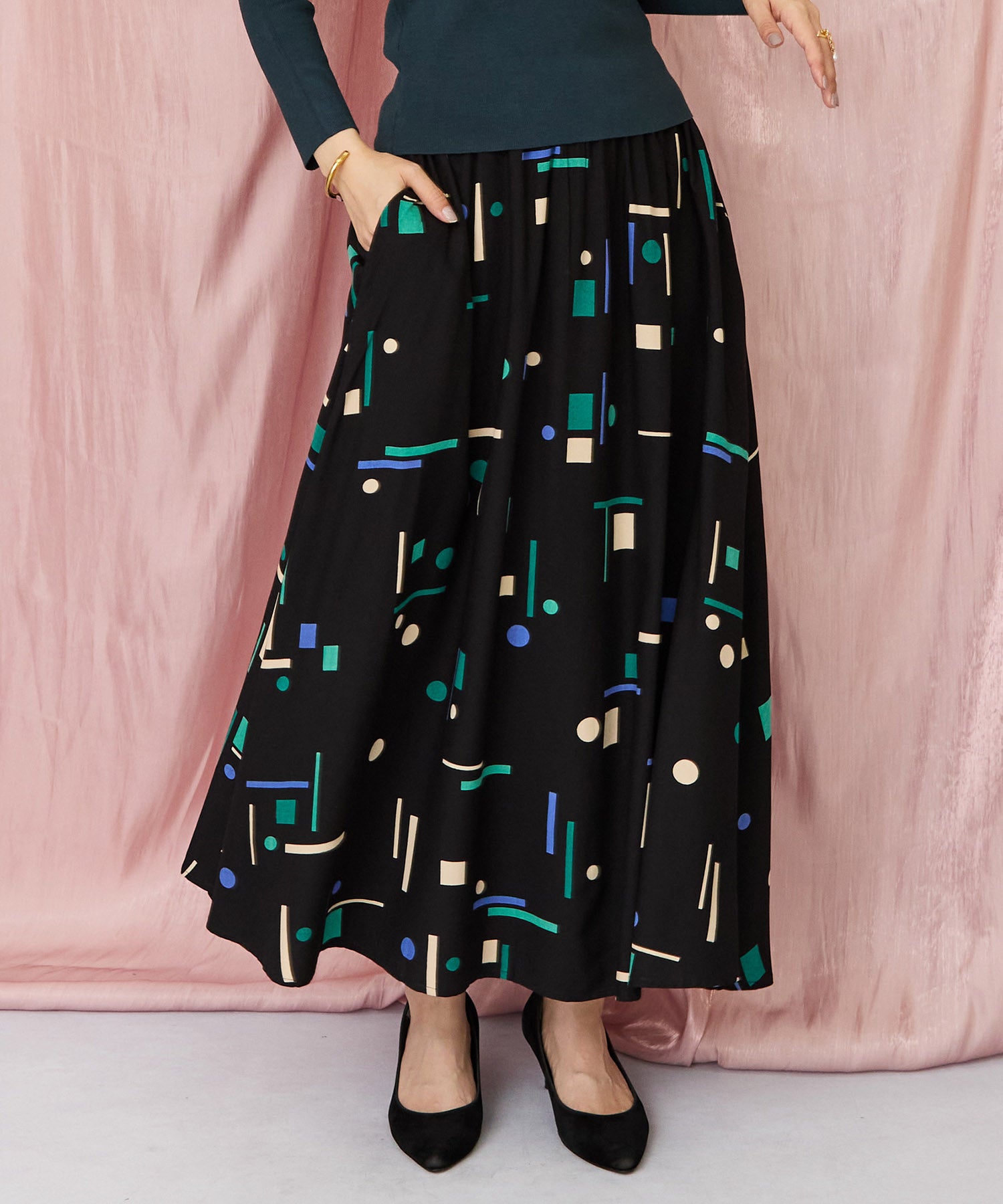 レディース フレアスカート 幾何学柄 ウエストゴム|JETSET SOLO PLUS(ジェットセットソロプラス) 公式通販|レディース ファッション きれいめカジュアル