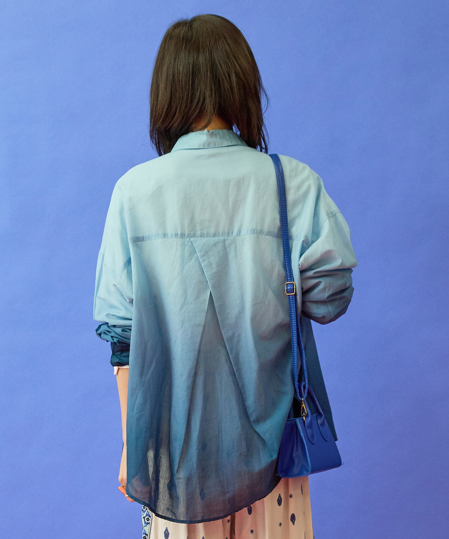 【FONT LAB】シアーコットングラデーションシャツ