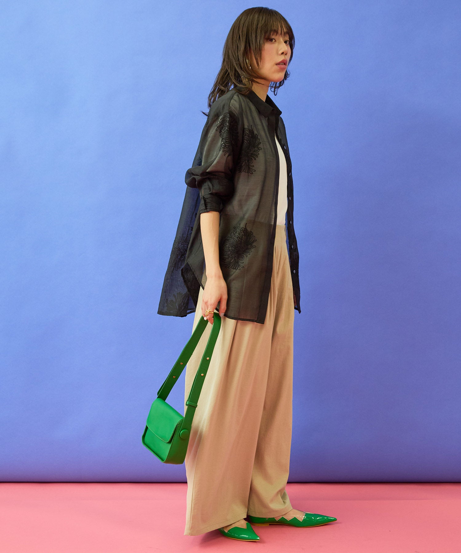 【FONT LAB】オーガンジー×3Dフラワーシャツ