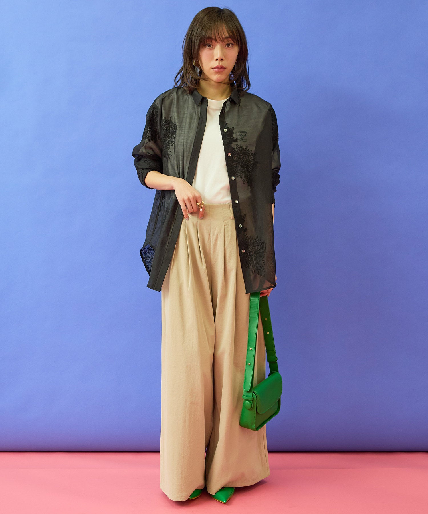 【FONT LAB】オーガンジー×3Dフラワーシャツ