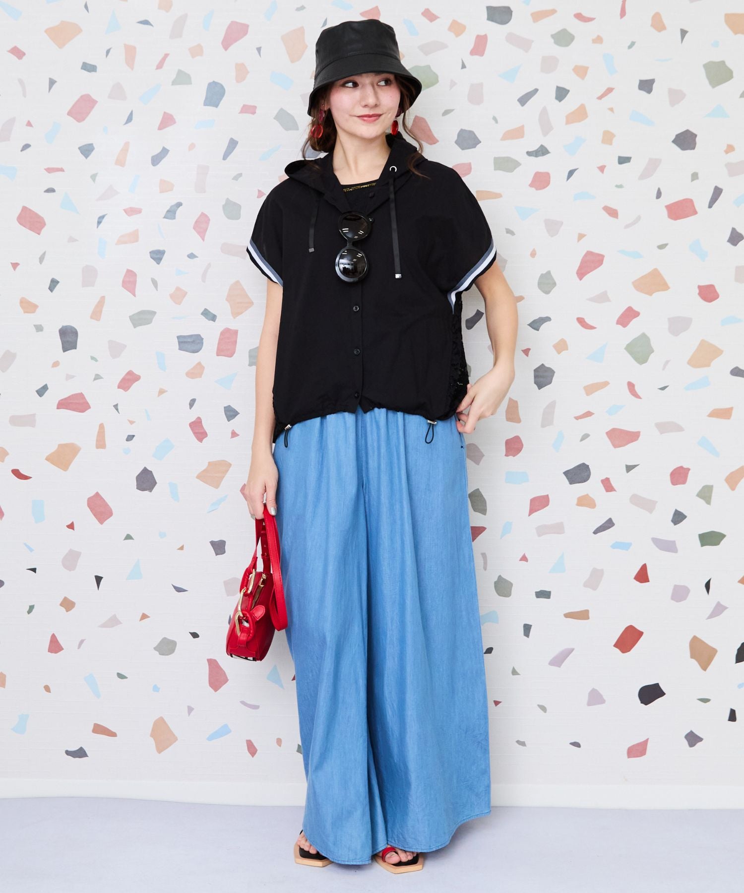 【INDUS luxury for JETSET SOLO PLUS】シャンブレーデニムウエストシャーリングパンツ