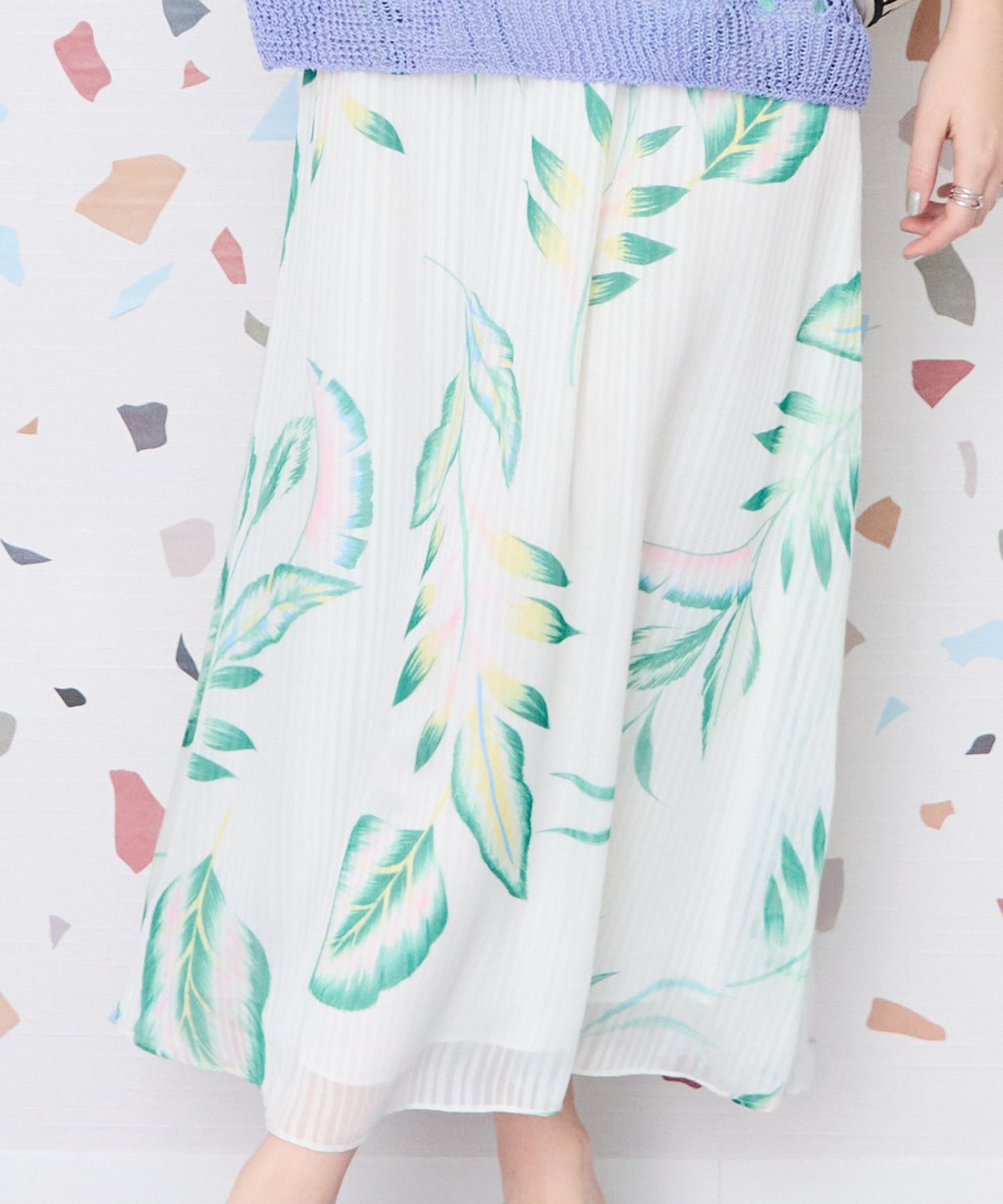 【NUMPH】トロピカルリーブスプリントスカート