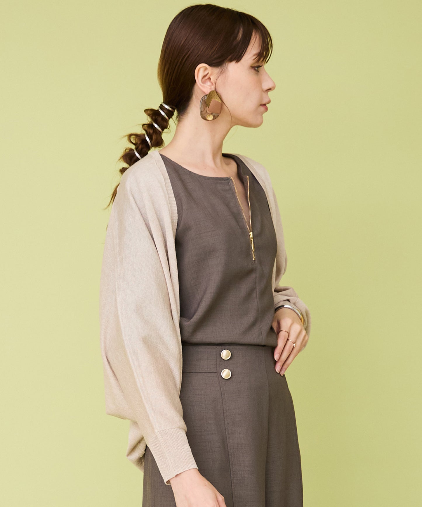 【JETSET SOLO PLUS】シャイニーシアーボレロカーディガン