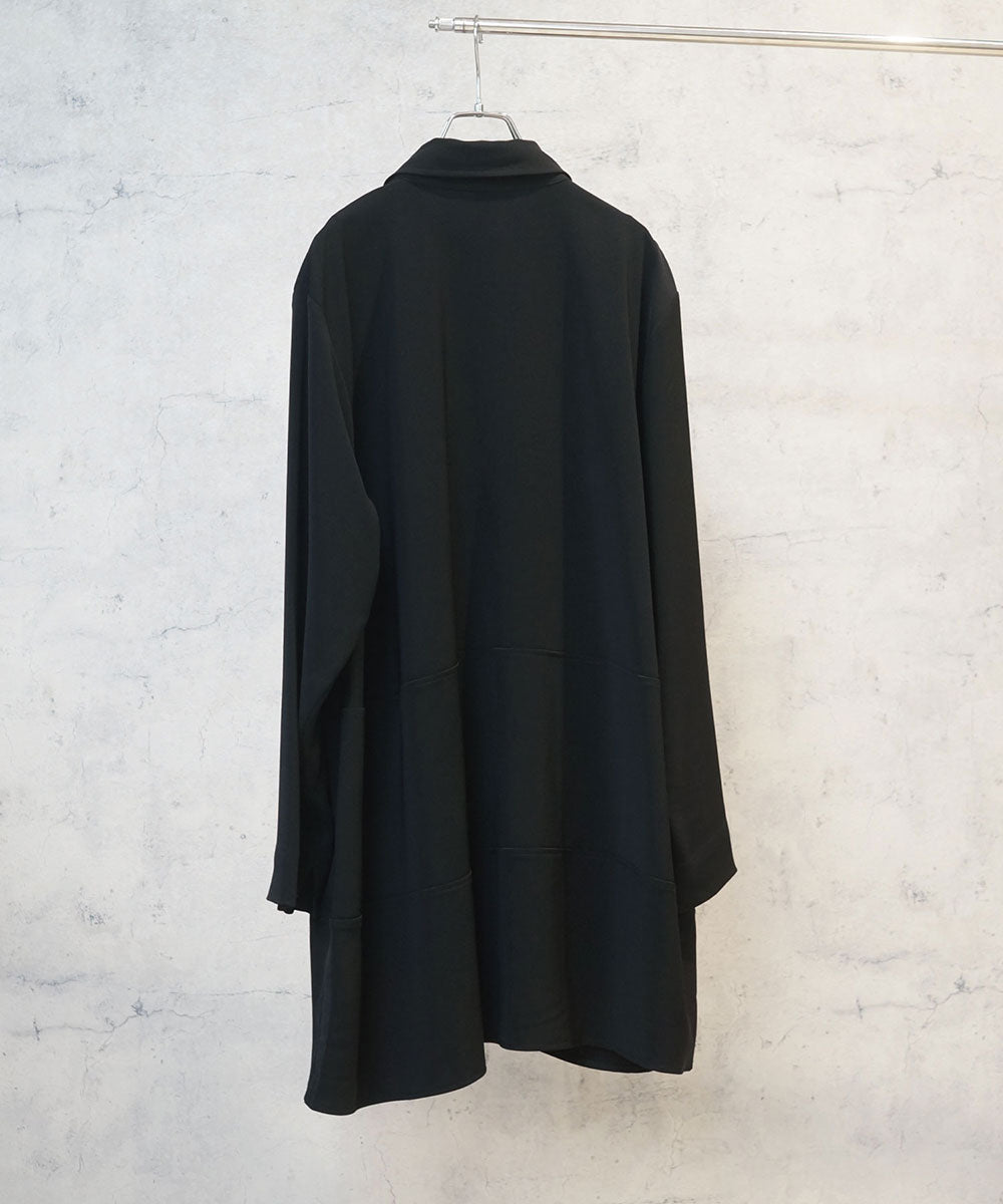 KOKOMARINA ポイントボタンロングシャツ