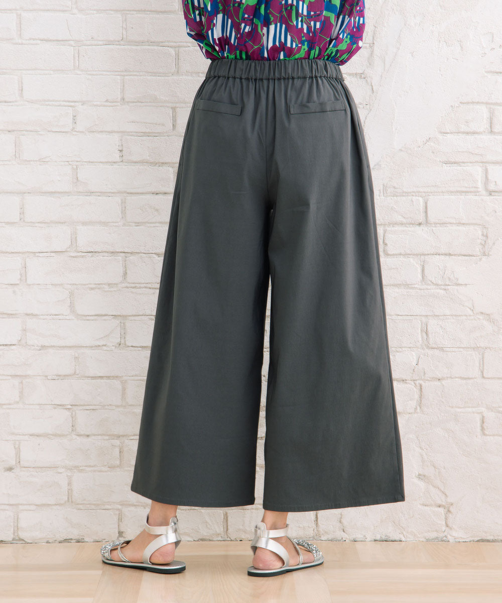 ドライハイテンションタックワイドパンツ