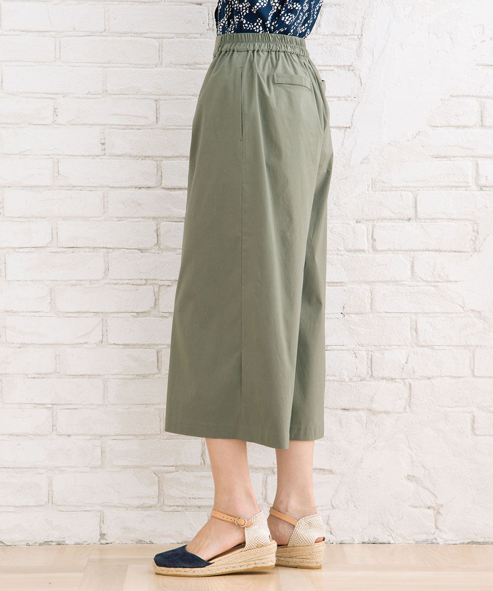 ドライ×ライトハイテンション8分丈ワイドパンツ