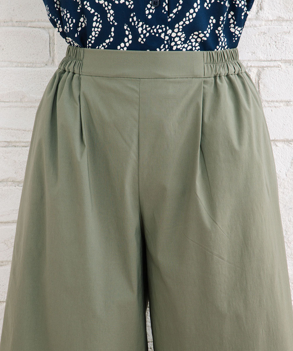 ドライ×ライトハイテンション8分丈ワイドパンツ