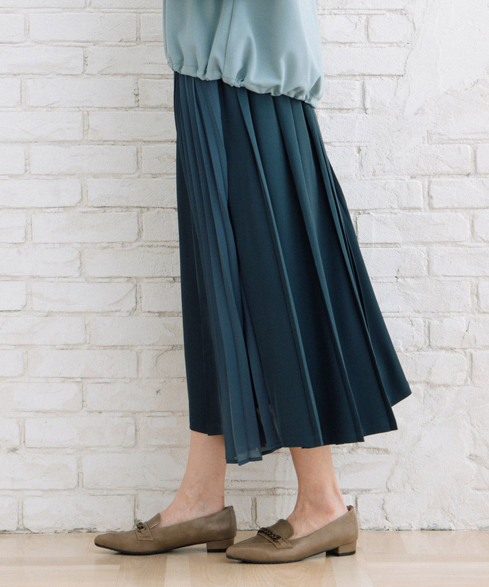 アシメプリーツスカート