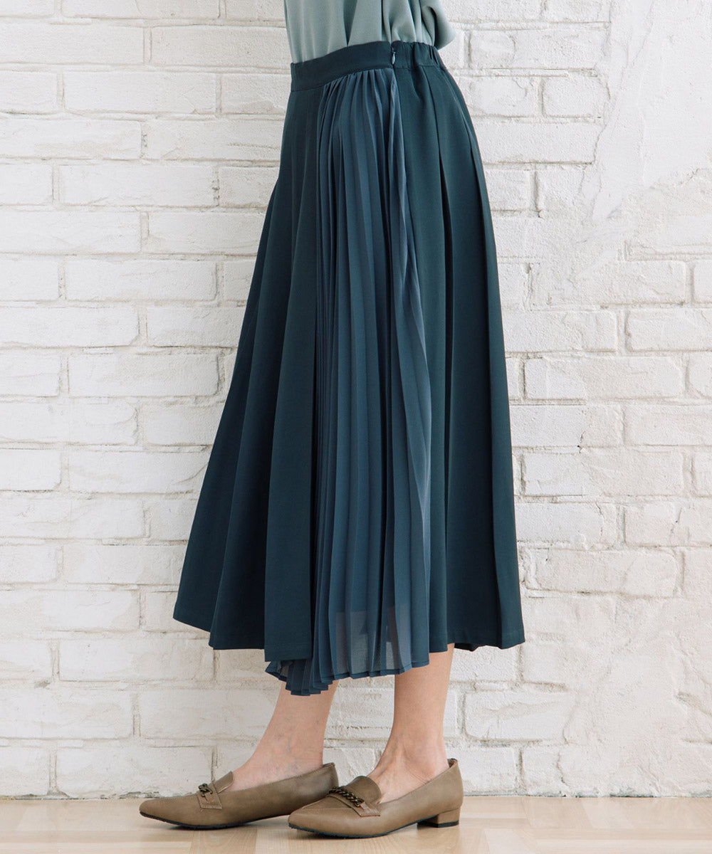 アシメプリーツスカート