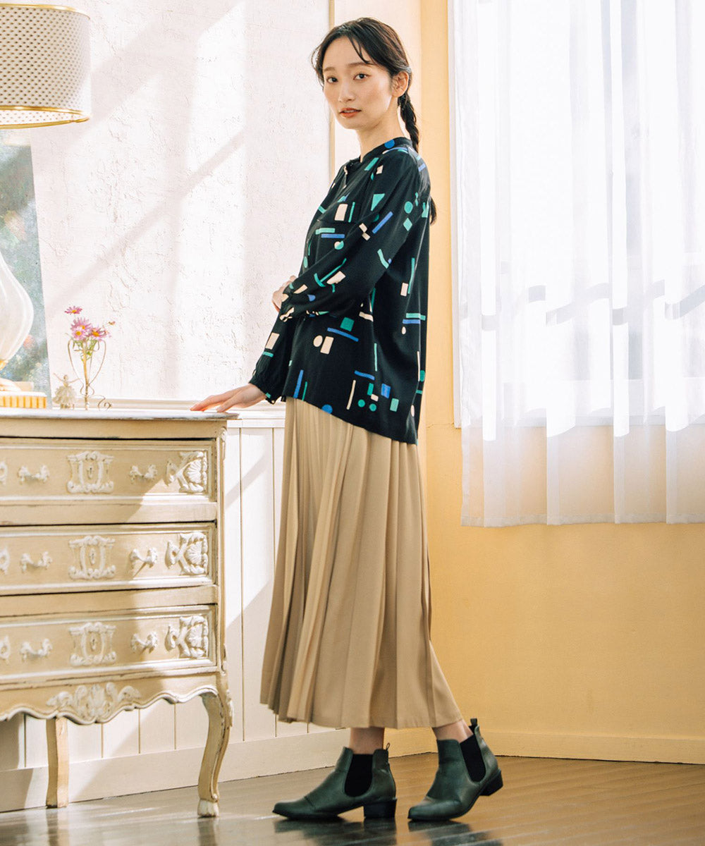 アシメプリーツスカート