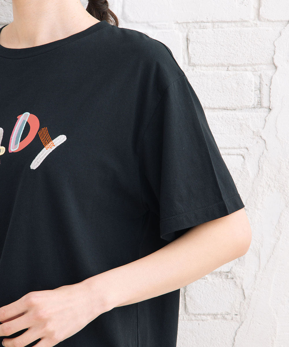 クラフトエンブロイダリーロゴワイドTシャツ