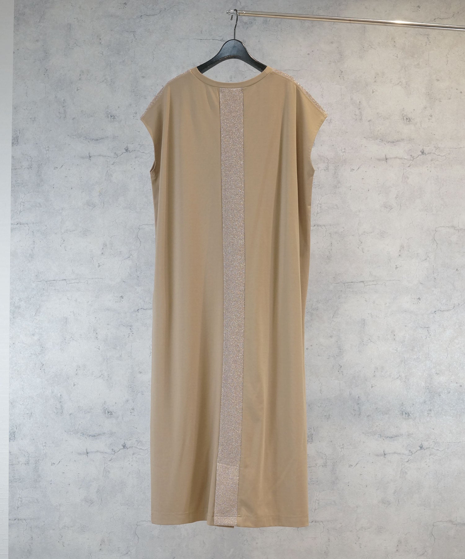 【FONT LAB】バックラメラインカットワンピース