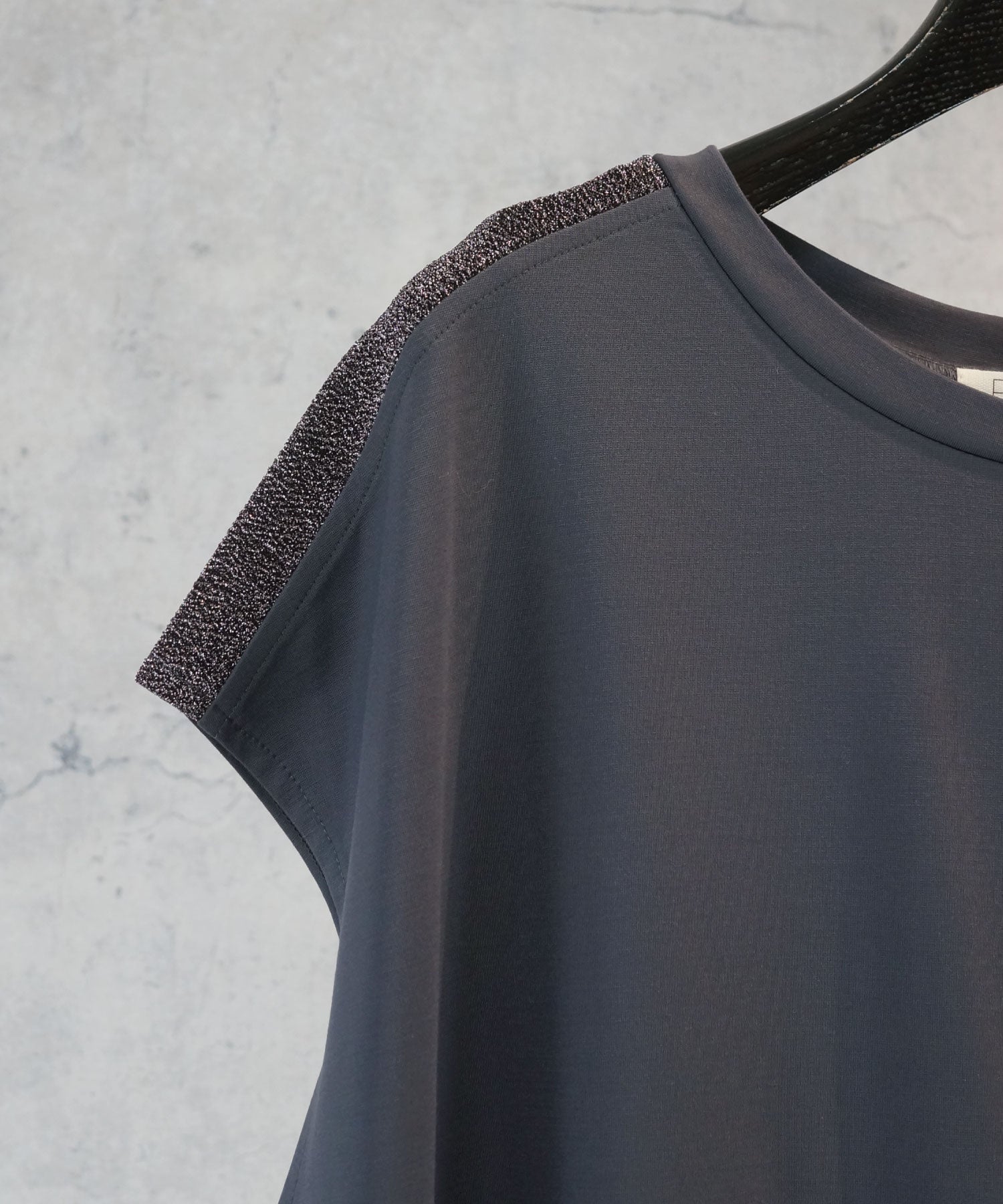 【FONT LAB】バックラメラインカットワンピース