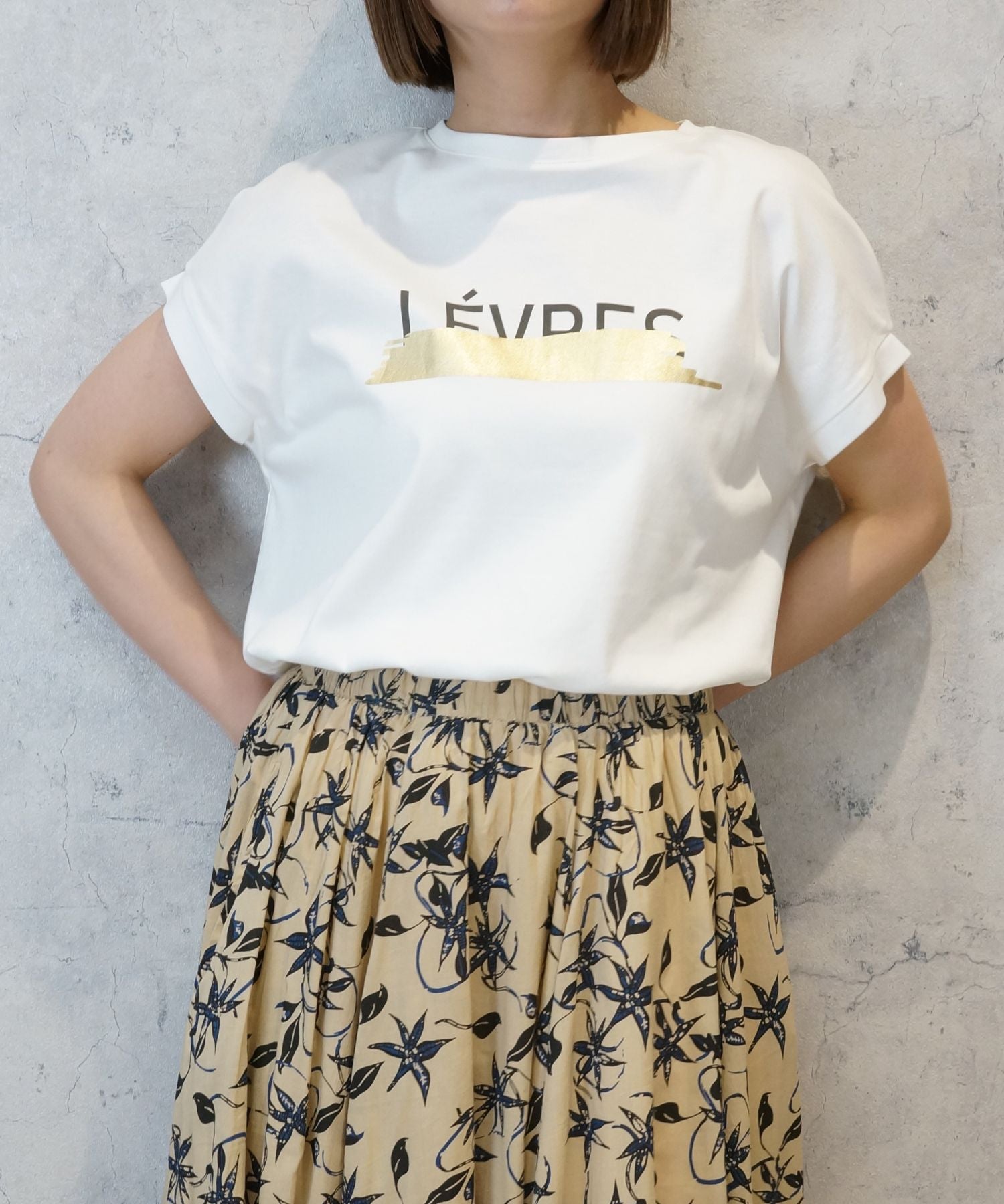 レディース Tシャツ 箔プリント 薄手|JETSET SOLO PLUS(ジェットセットソロプラス) 公式通販|レディース ファッション きれいめカジュアル