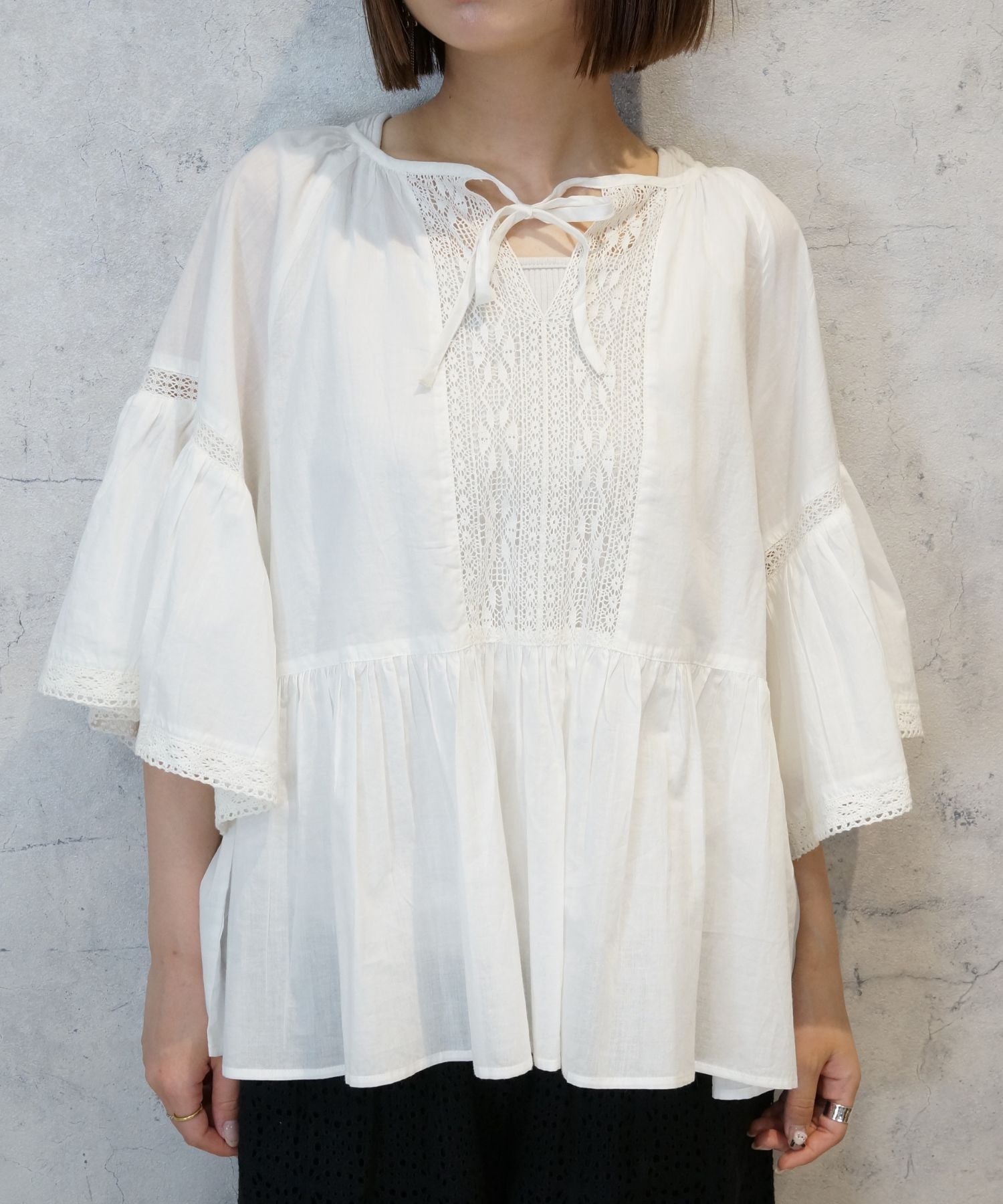 レディース ブラウス フレアスリーブ 体型カバー|JETSET SOLO PLUS(ジェットセットソロプラス) 公式通販|レディース ファッション きれいめカジュアル