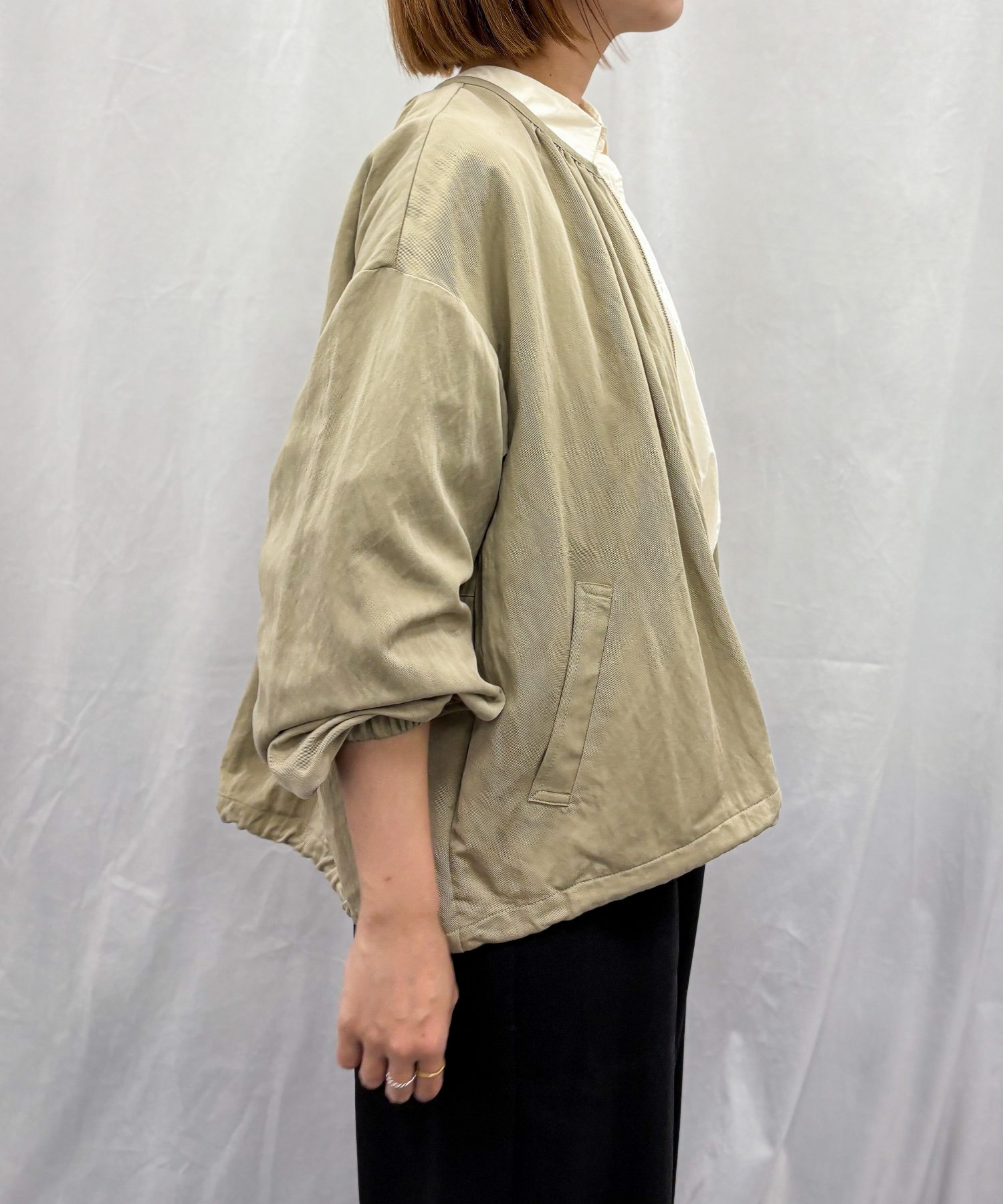 【INNOWAVE】【R】マットカルゼギャザーブルゾン