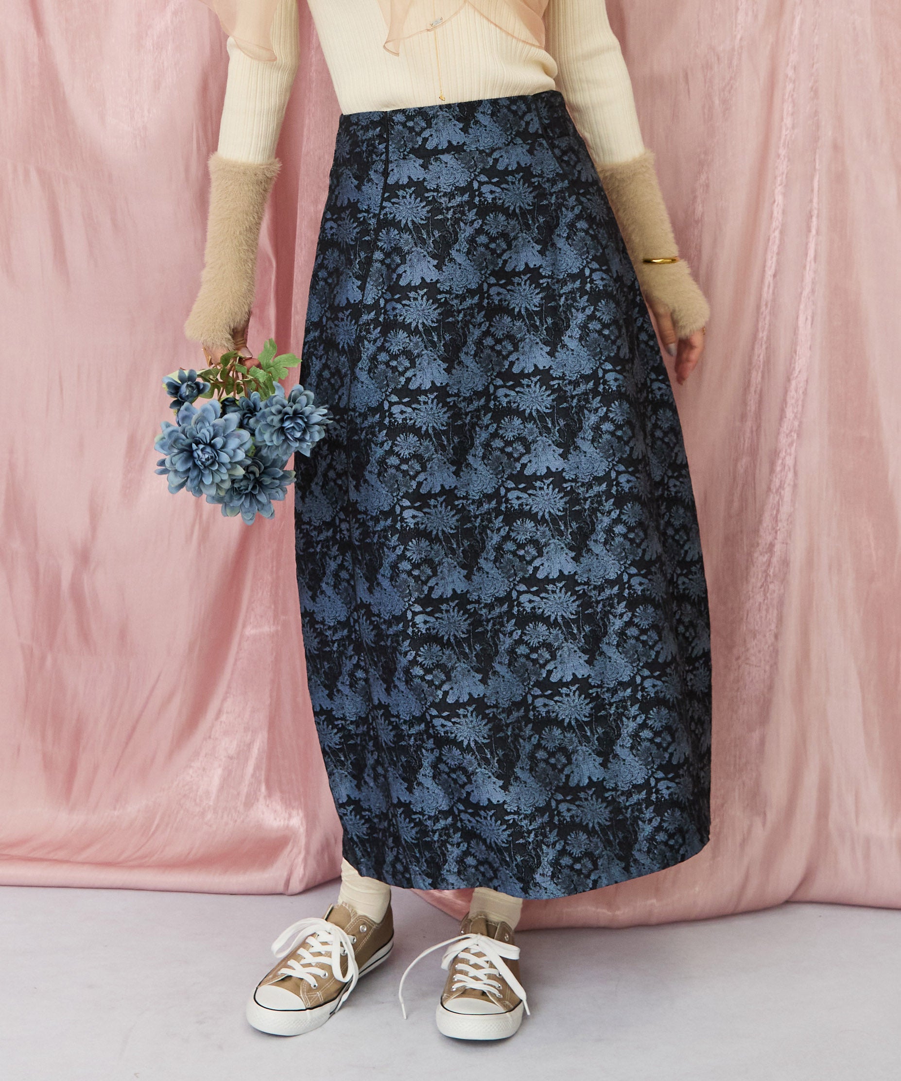 レディース コクーンスカート ジャガード生地 フラワーモチーフ|JETSET SOLO PLUS(ジェットセットソロプラス) 公式通販|レディース ファッション きれいめカジュアル