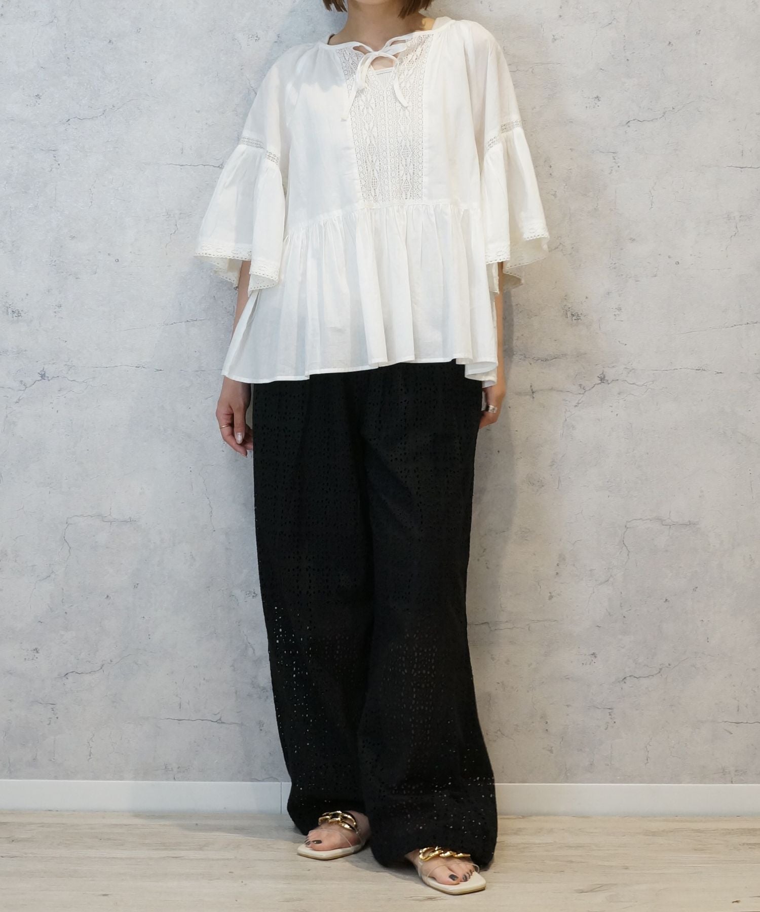 【INDUS luxury for JETSET SOLO PLUS】レースコンビフレアスリーブブラウス