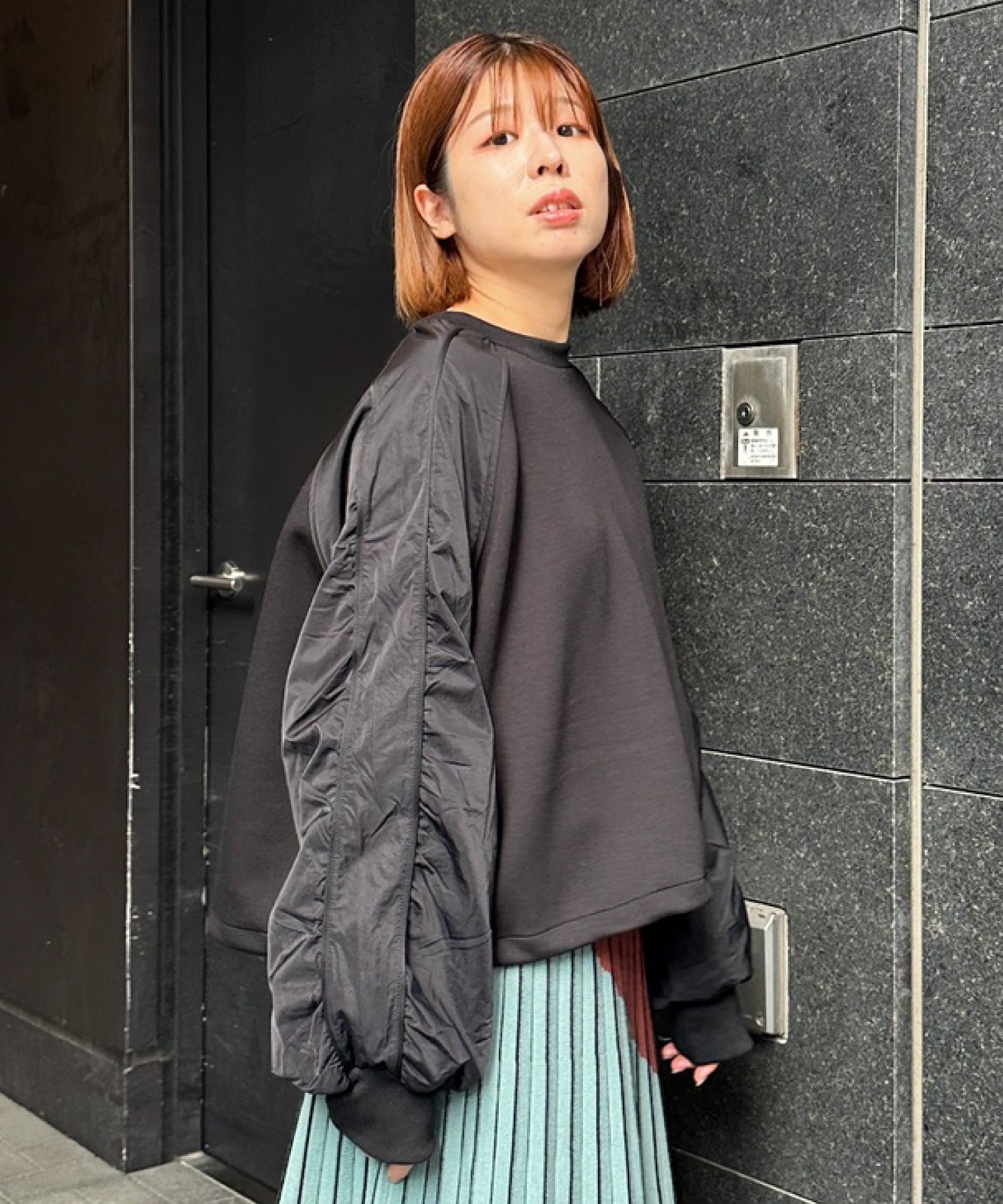 【FONT LAB】ダンボール×ナイロンコンビスウェット