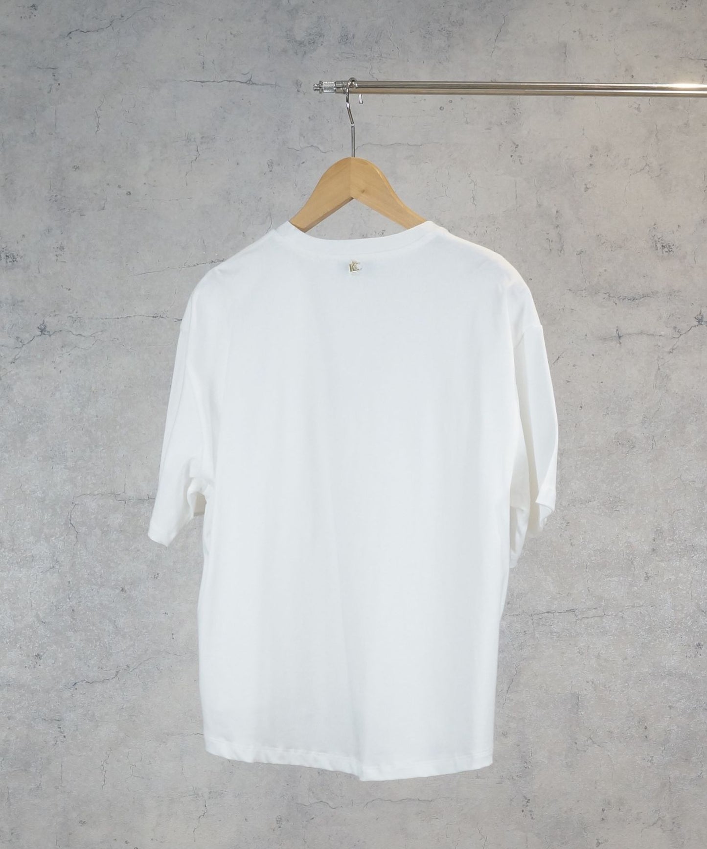 【LOLA CASADEMUNT】ビジューモチーフTシャツ