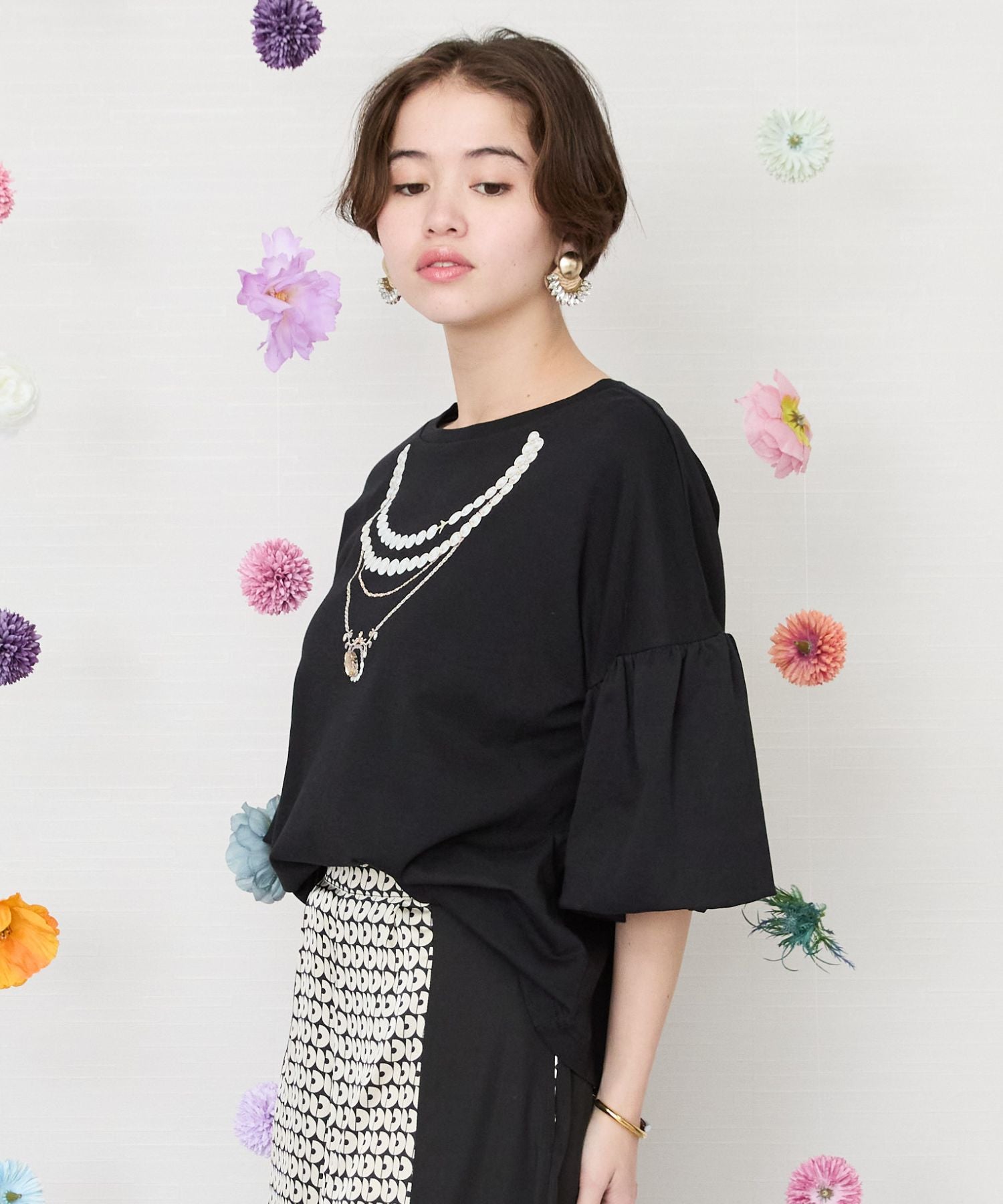 【JETSET SOLO PLUS】ネックレスプリントシルケットTシャツ