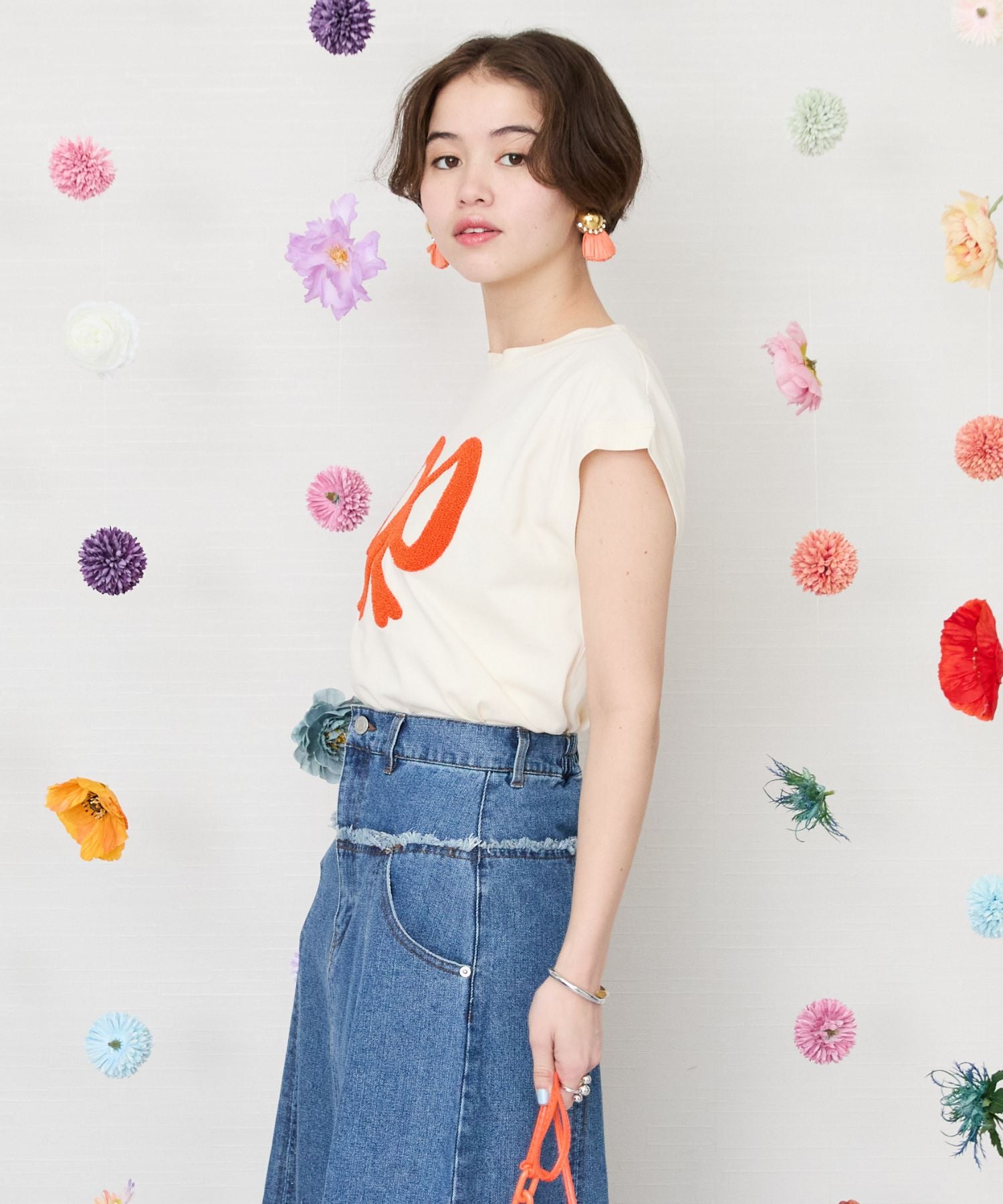 【COMPANIA FANTASTICA】リボンシェニール刺しゅうTシャツ