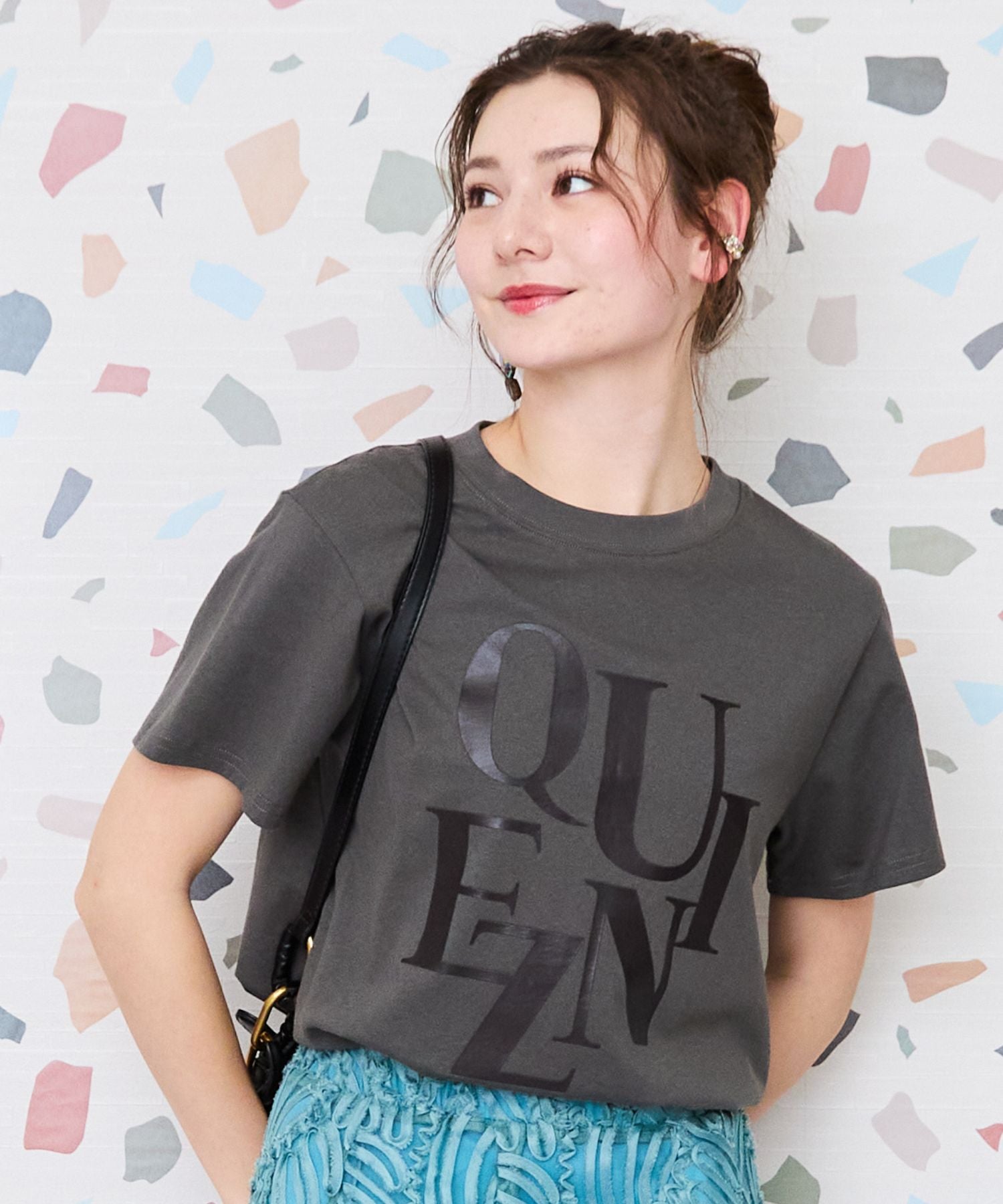 【FONT LAB】温感プリントロゴTシャツ