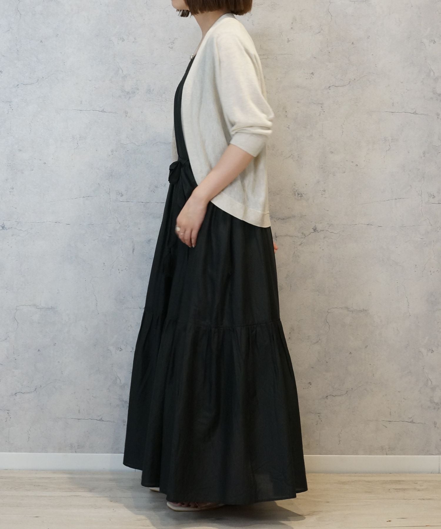 【JETSET SOLO PLUS】スパークリングナイロン清涼ボレロカーディガン