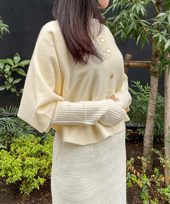 【待望の再入荷!予約受付中】【FONT LAB】バイカラーボトルネック×ケープアンサンブル