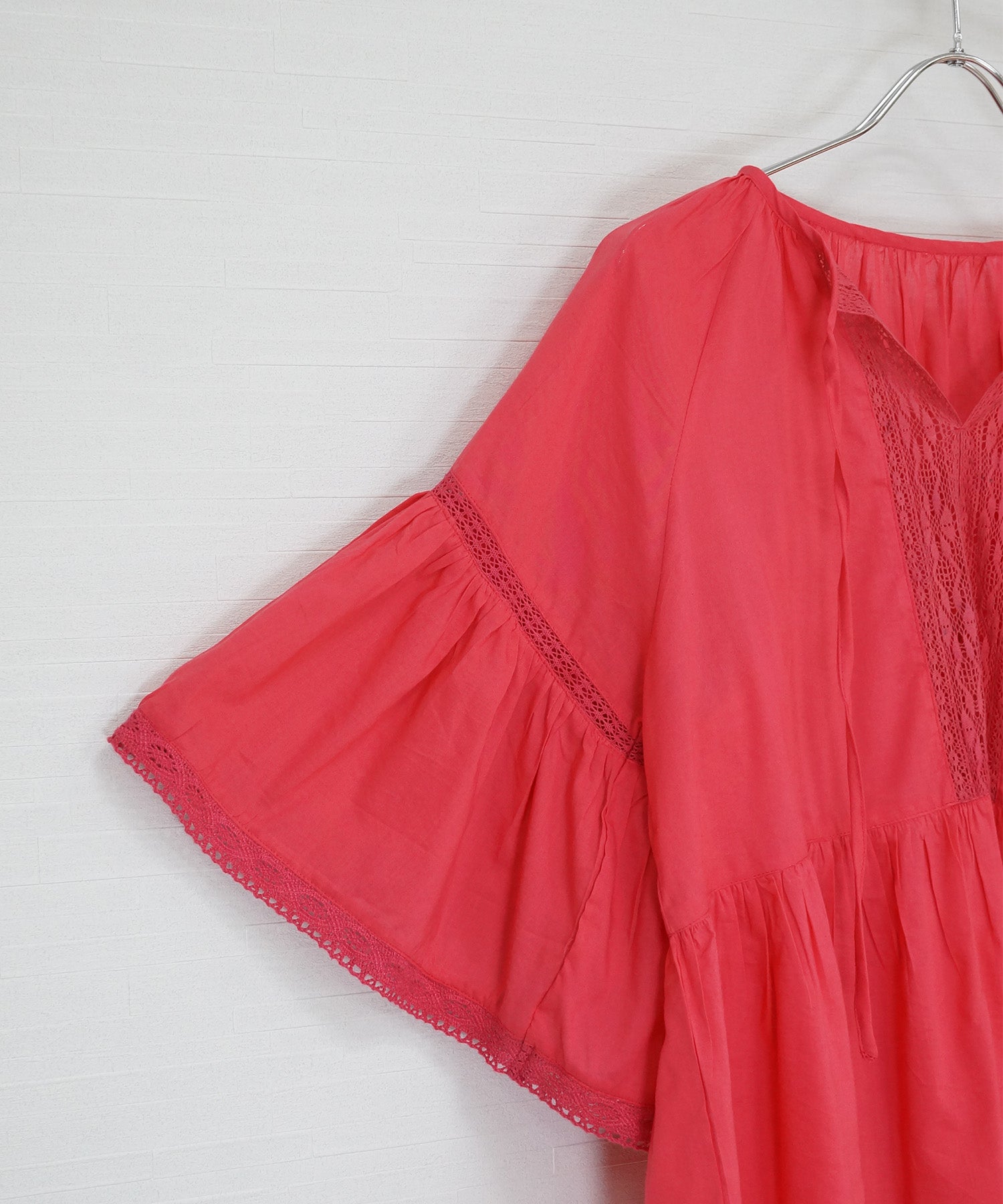 【INDUS luxury for JETSET SOLO PLUS】レースコンビフレアスリーブブラウス