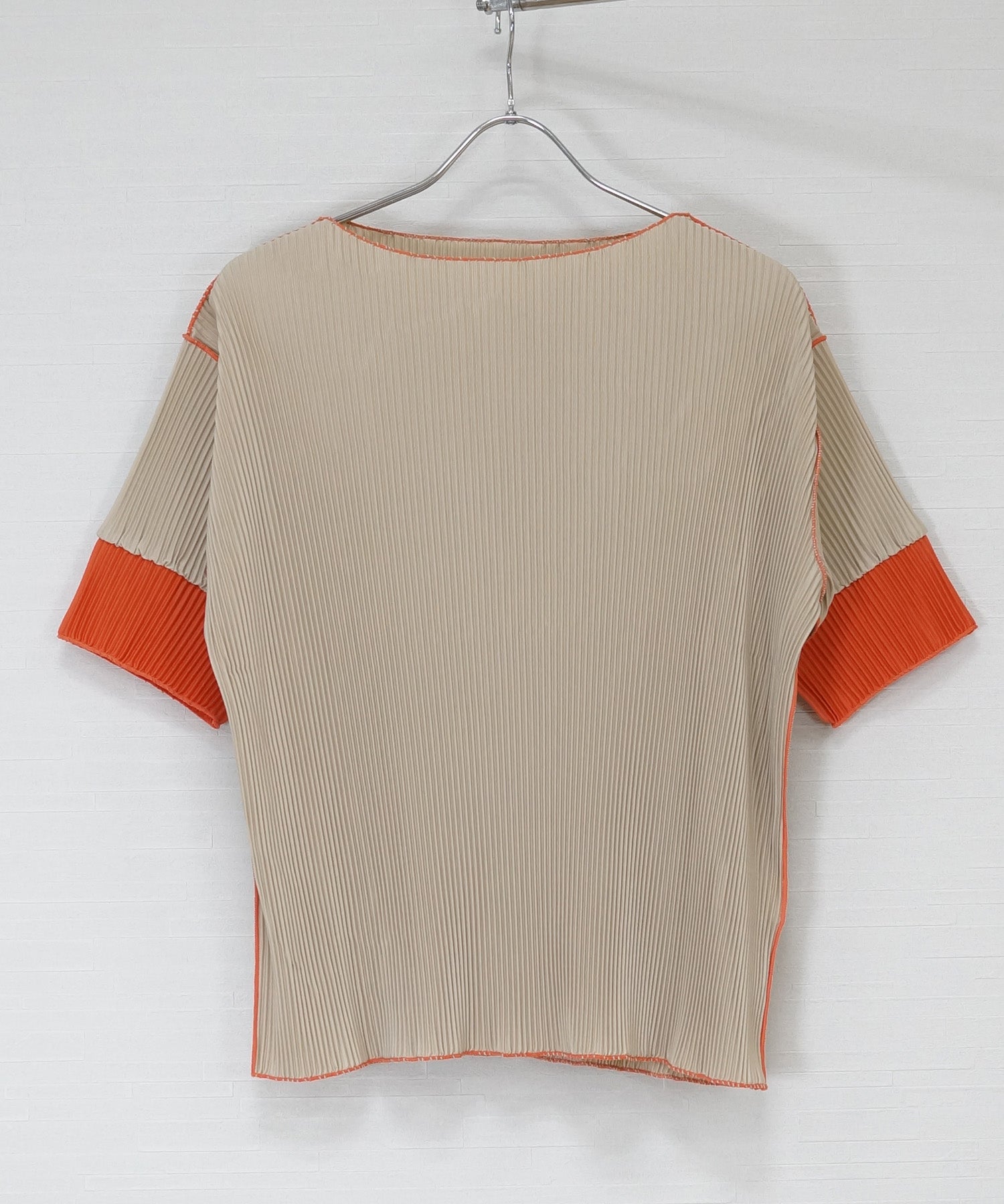 【FONT LAB】プリーツバイカラースリーブカットソー