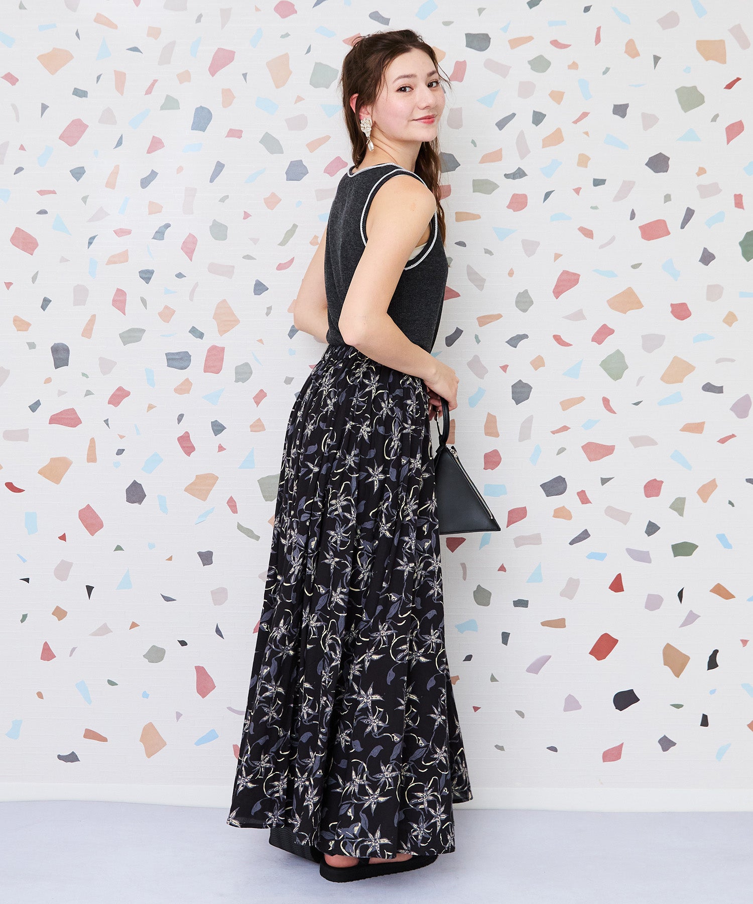 【INDUS luxury for JETSET SOLO PLUS】リーフプリントフレアスカート