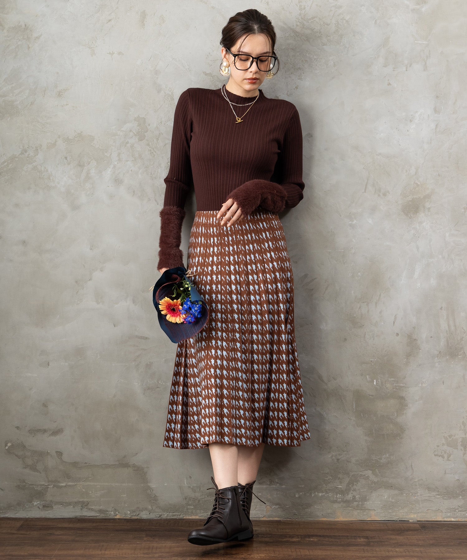 51-5671【FONT LAB】ランダムリブ×ラメシャギースリーブニット