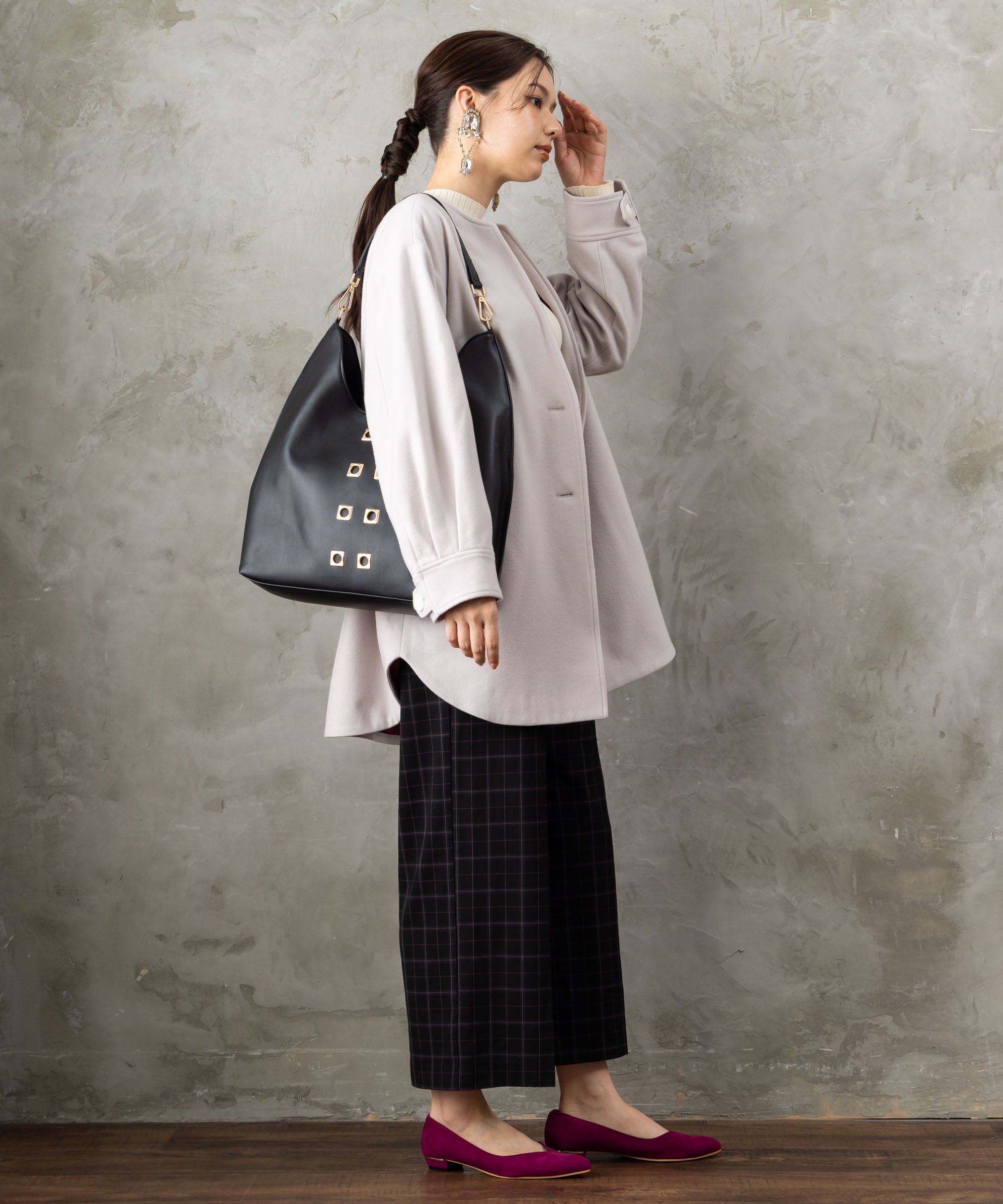 83-6390【LOLA CASADEMUNT 】スクエアメタルアイレットトートBAG