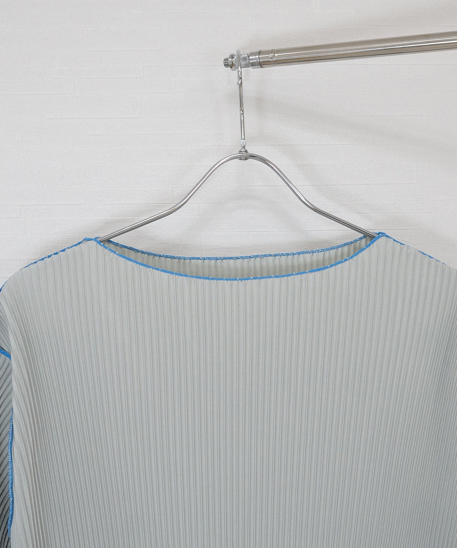 【FONT LAB】プリーツバイカラースリーブカットソー