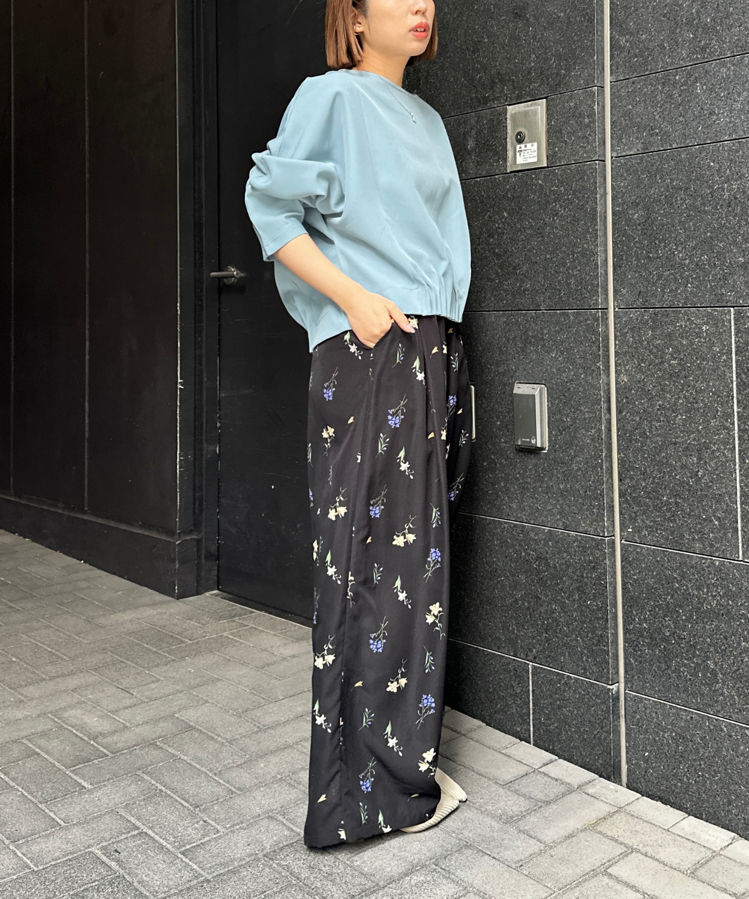 【FONT LAB】ピンタックヘムライトポンチカットソー