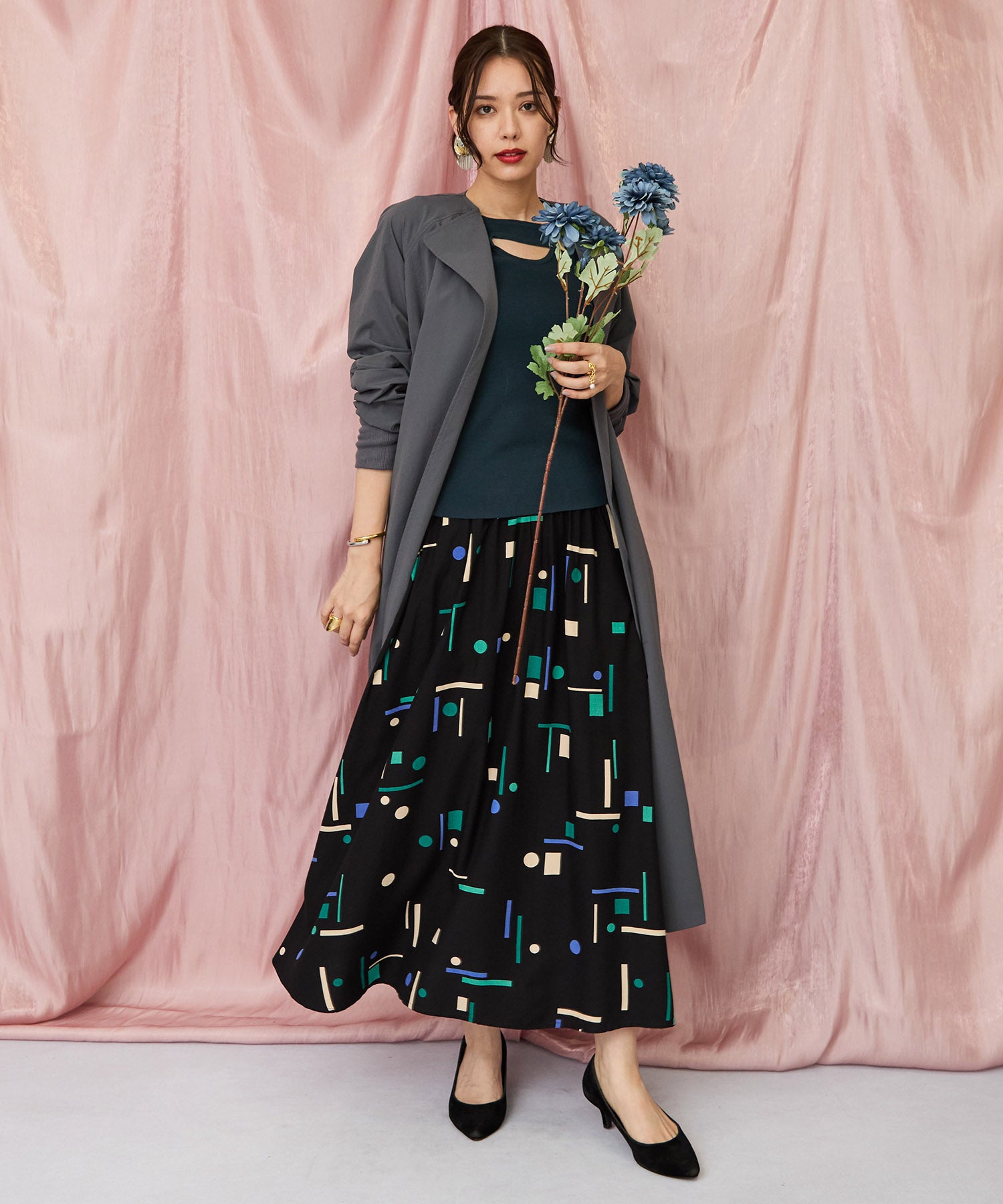 【INDESIGN】ミッドナイトジオメトリーフレアスカート