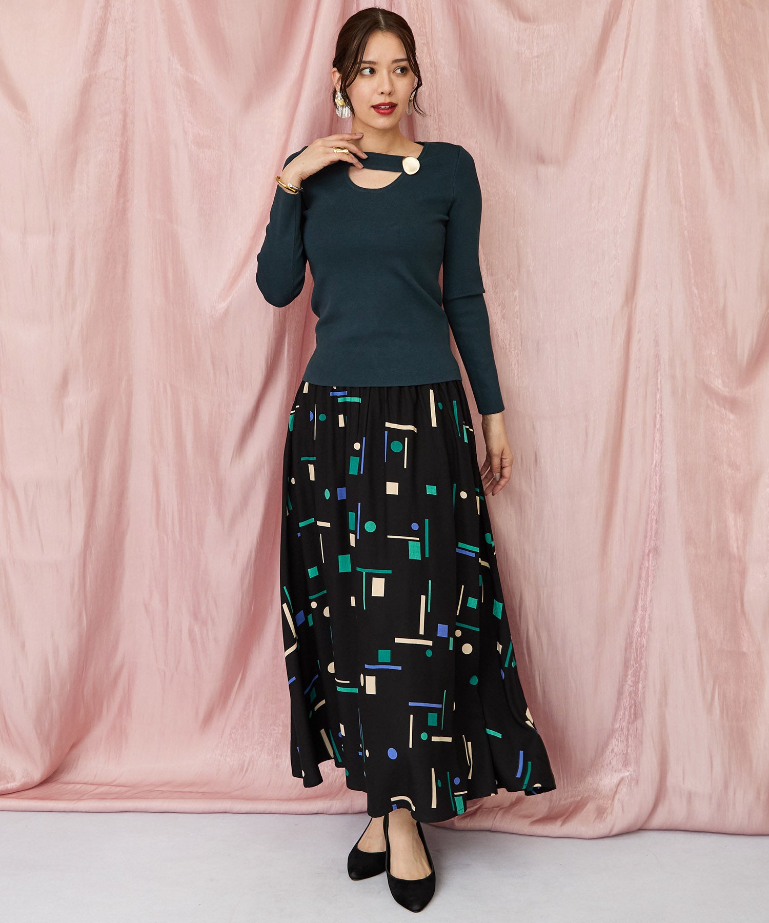 【INDESIGN】ミッドナイトジオメトリーフレアスカート