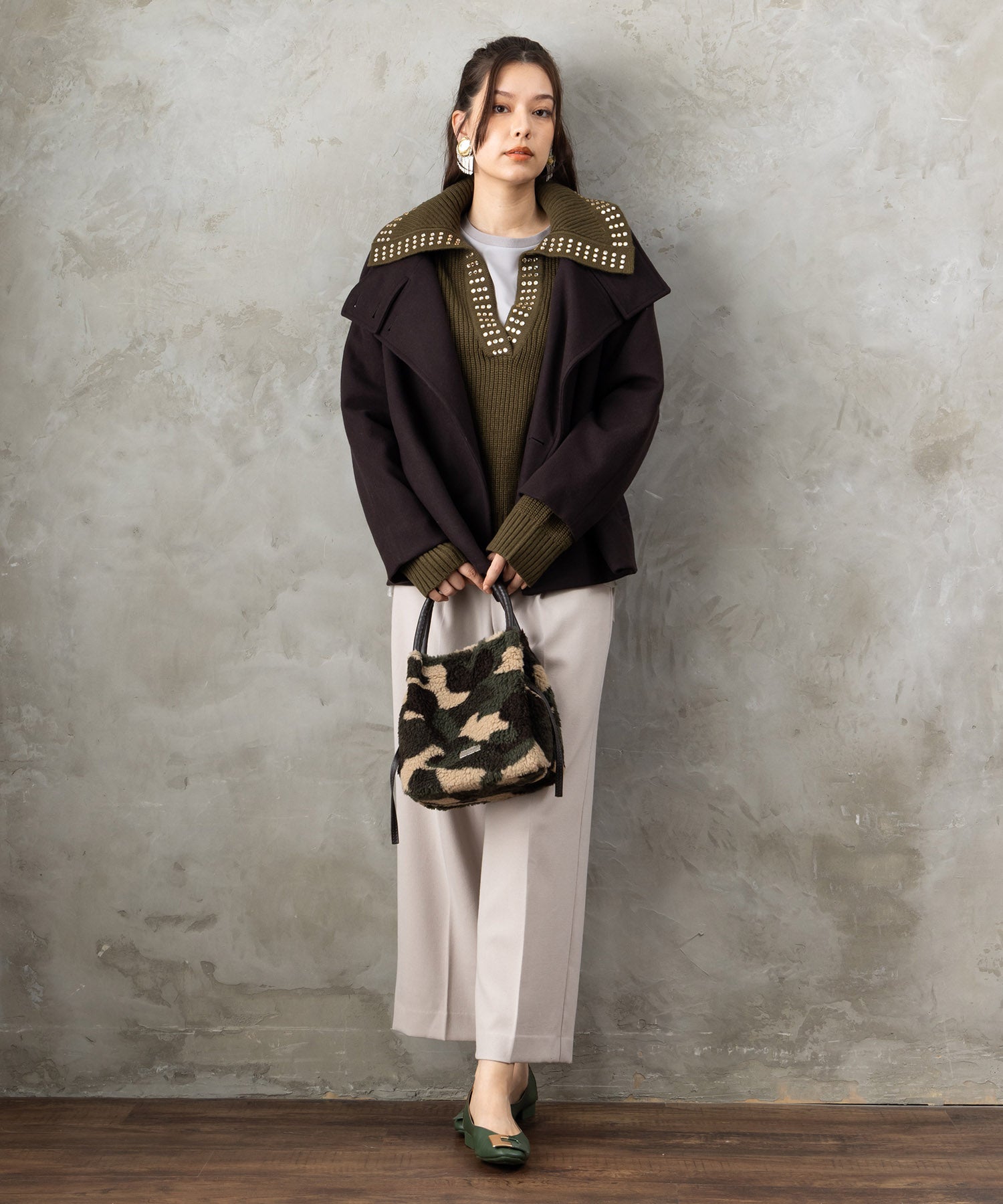 83-6384【TERESA CAMBI】カモフラージュボアBAG