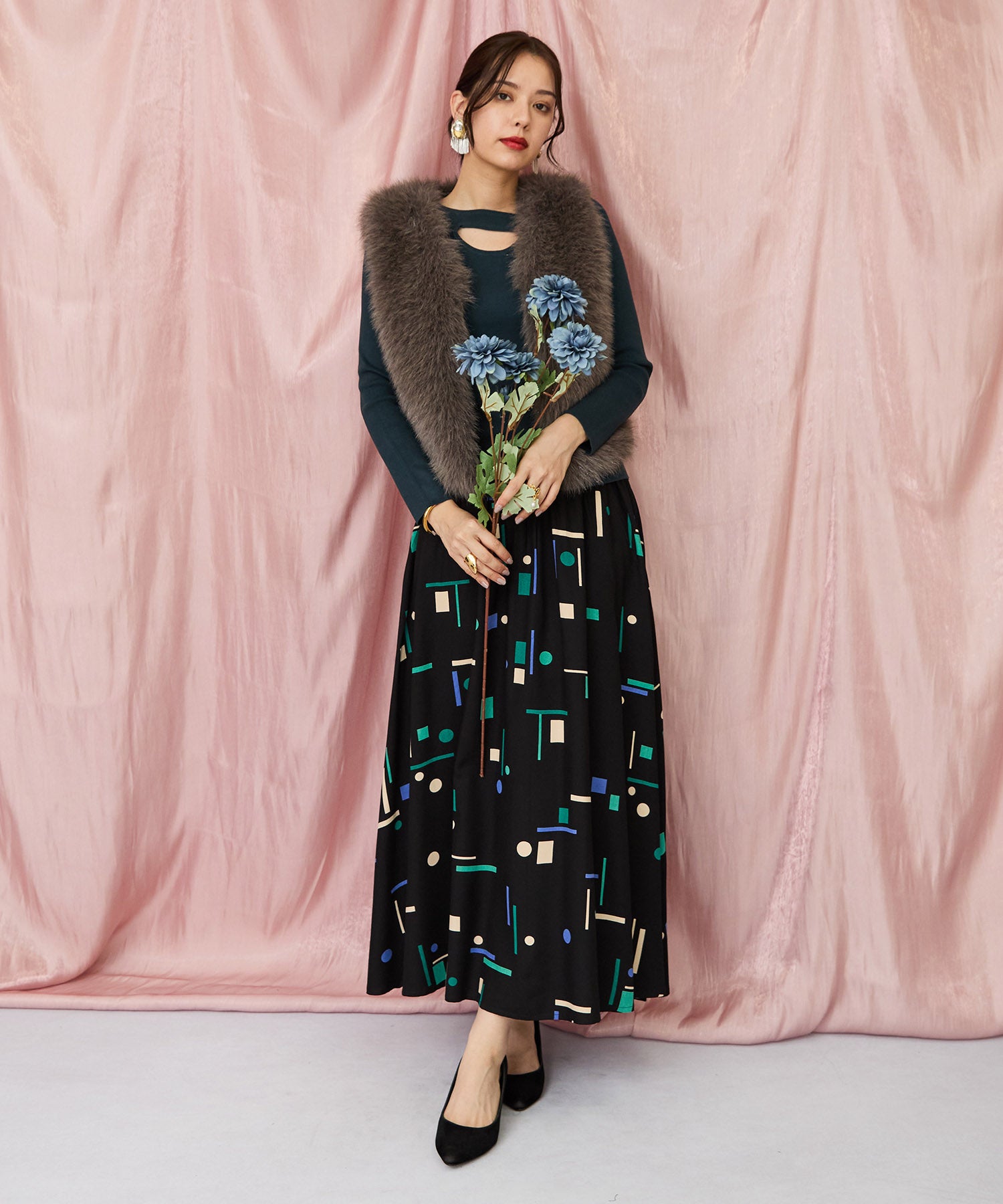 【INDESIGN】ミッドナイトジオメトリーフレアスカート