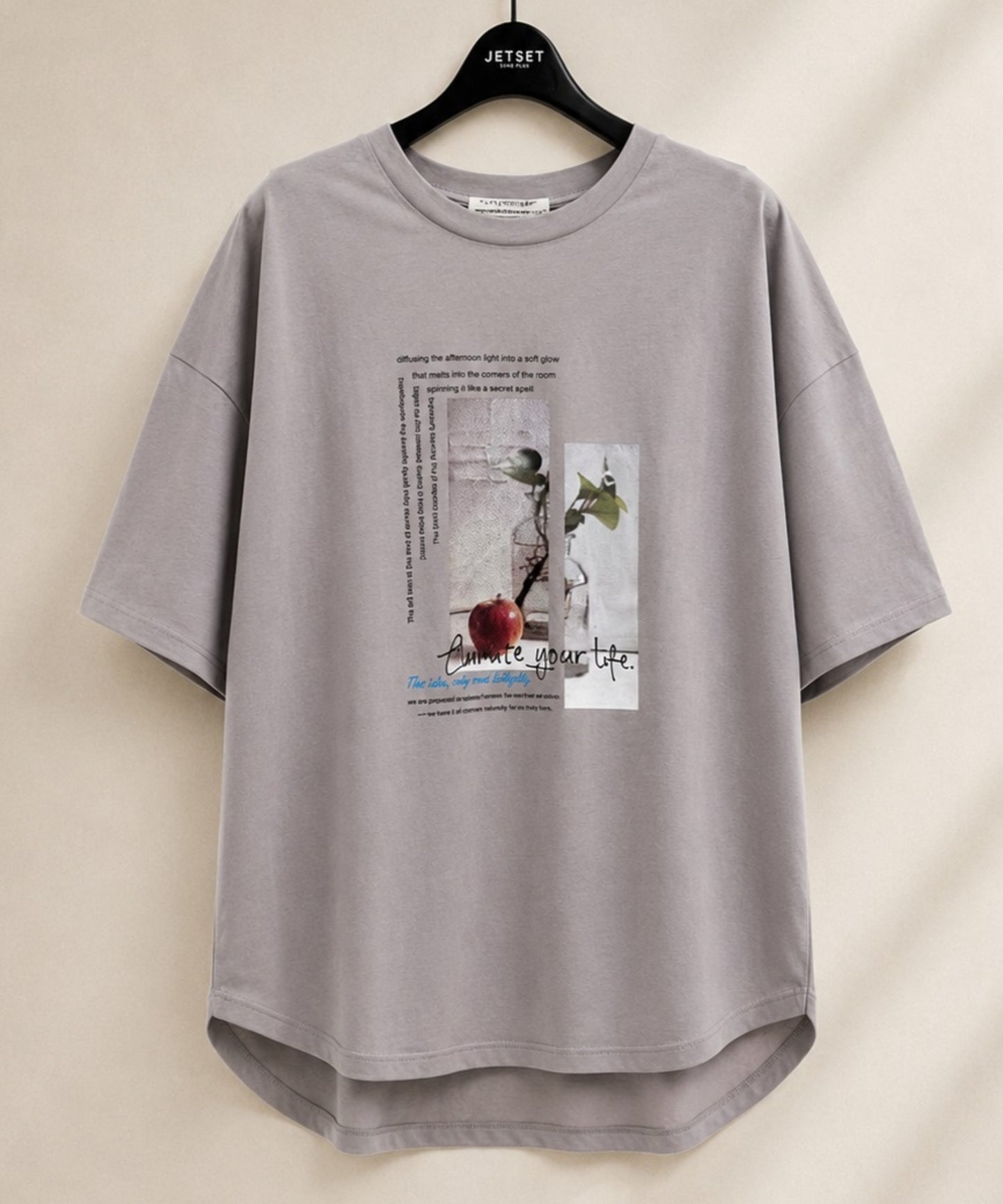 【FONT LAB】ドライタッチコットンアップルフォトTシャツ