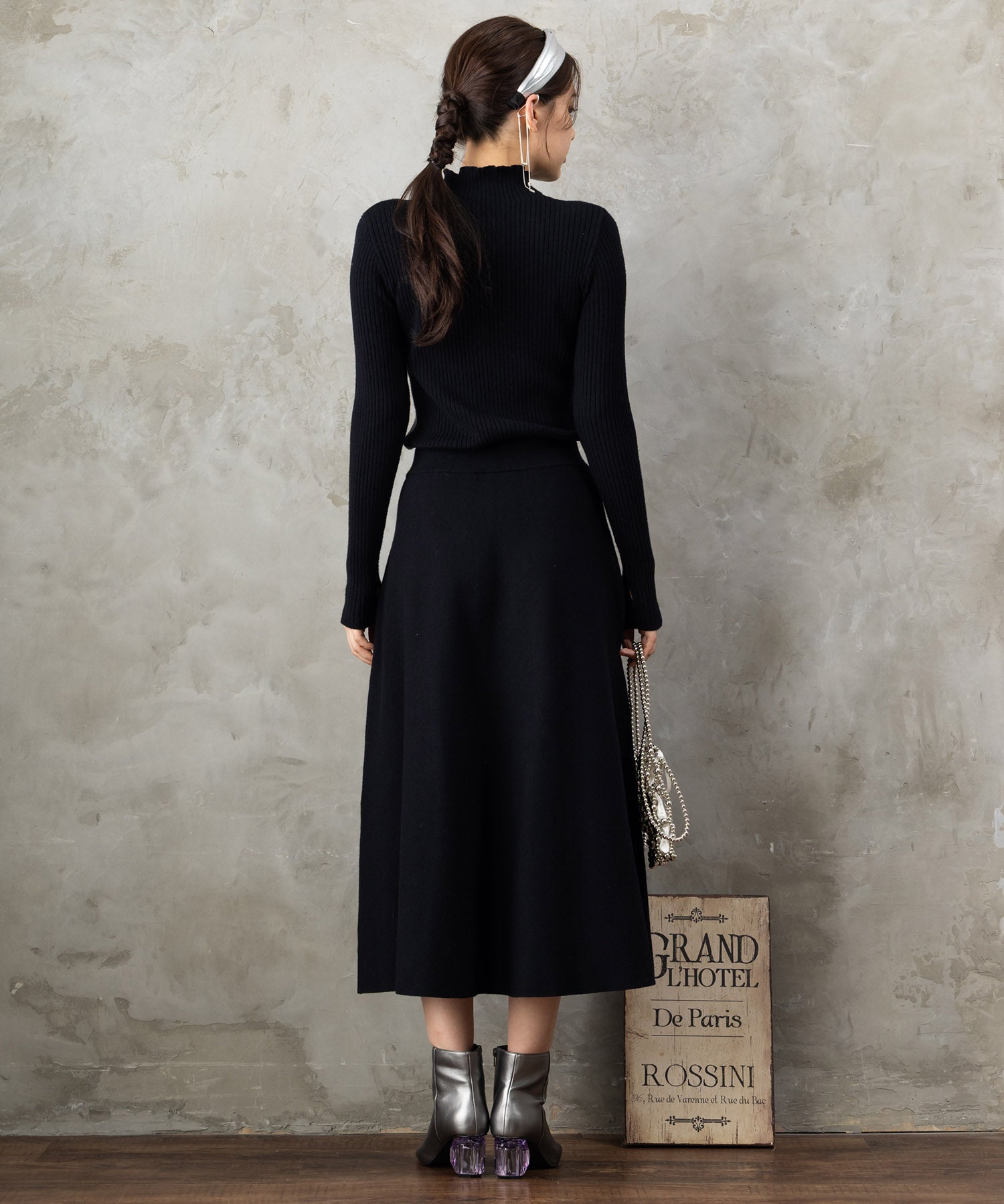 【待望の再入荷!予約受付中】【FONT LAB】バイカラーボトルネック×ケープアンサンブル