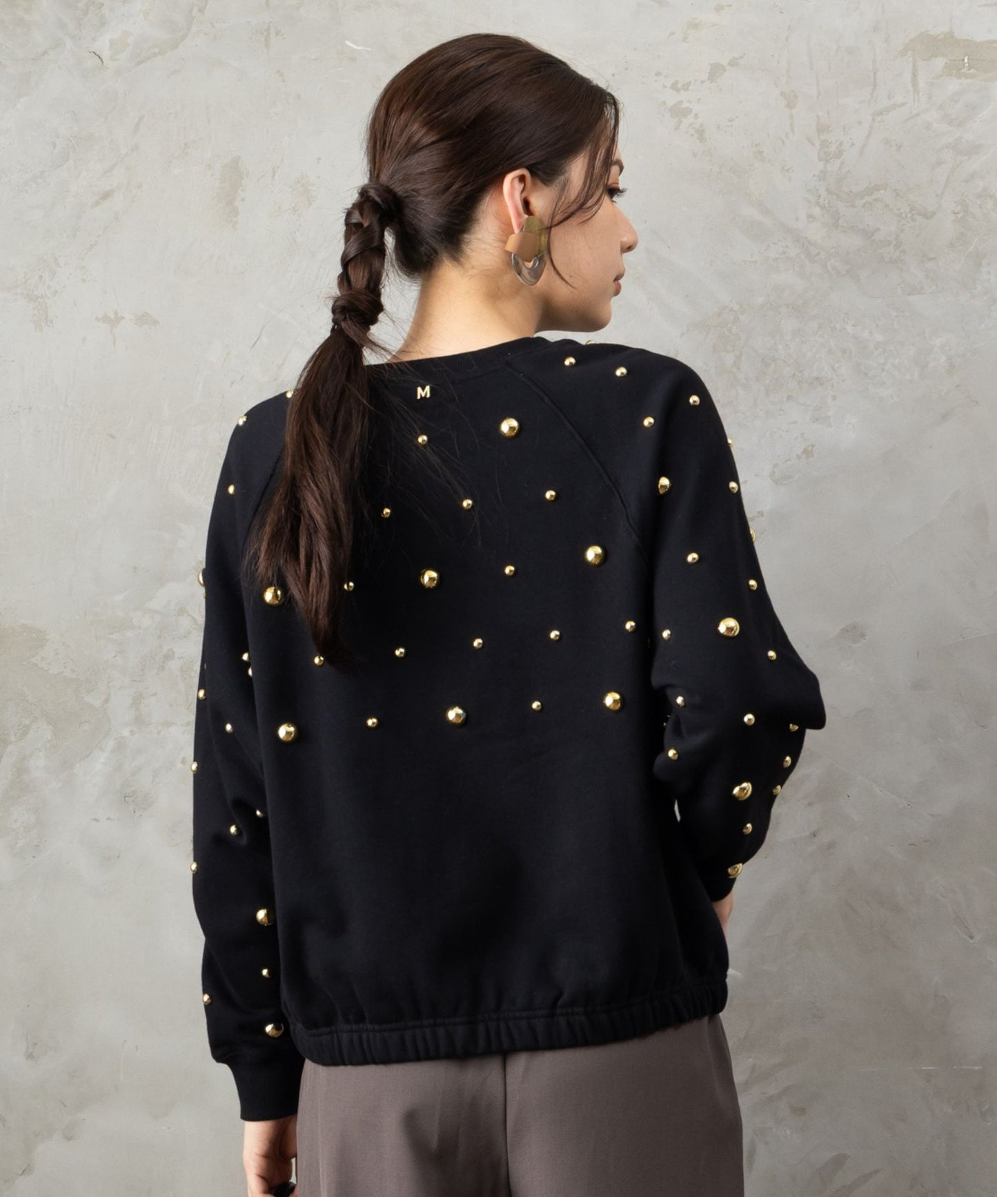 61-5841【MAITE】ラウンドスタッズスウェット