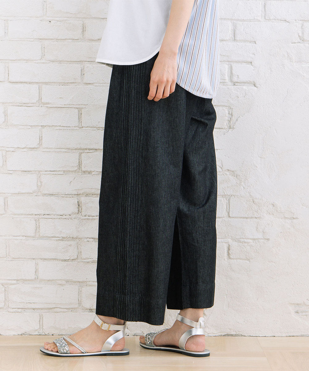 INDESIGN ピンタックラインデニムパンツ