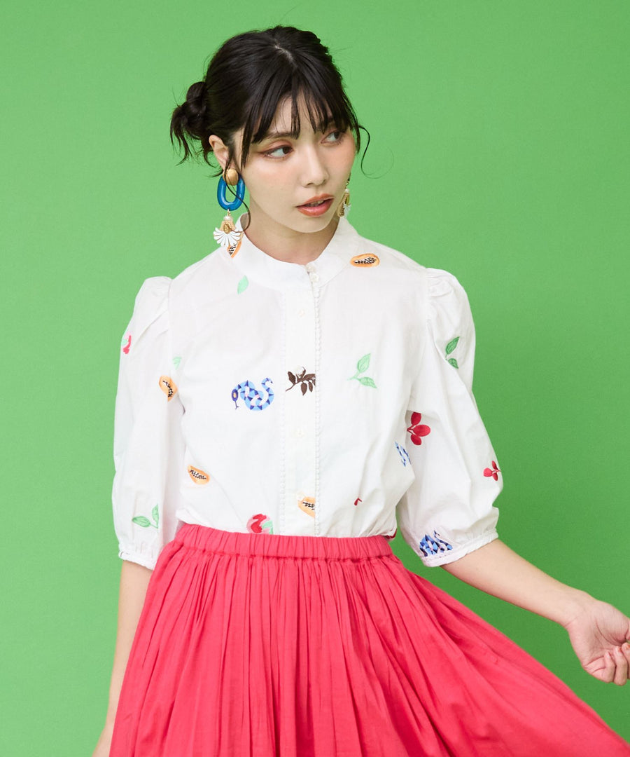 レディース ブラウス モチーフ刺繍 ボリュームスリーブ｜JETSET SOLO PLUS(ジェットセットソロプラス) 公式通販｜レディース ファッション きれいめカジュアル