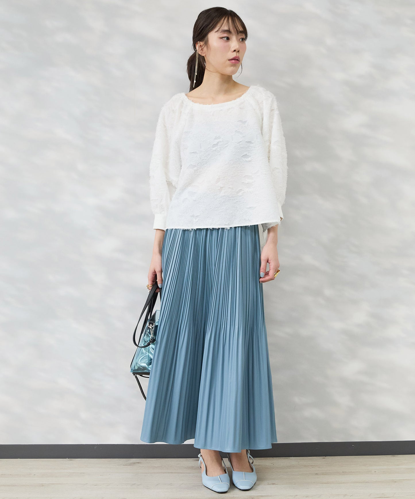 【JETSET SOLO PLUS】ボタニカルカットジャガードブラウス