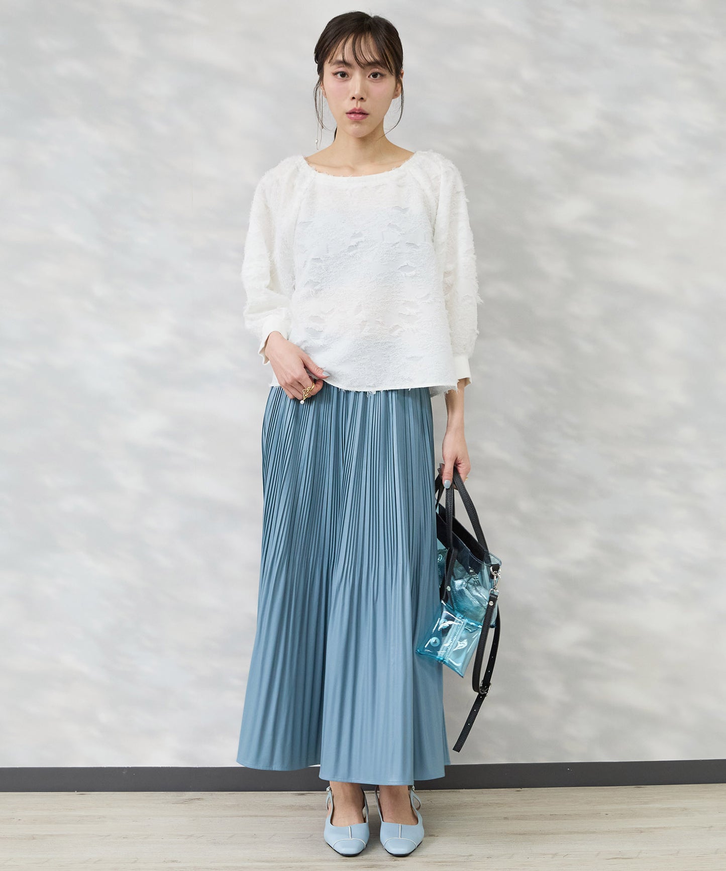 【JETSET SOLO PLUS】ボタニカルカットジャガードブラウス