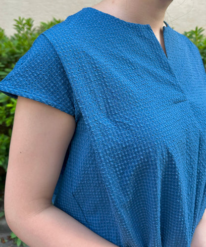 【INNOWAVE】フロントタックサッカーブラウス